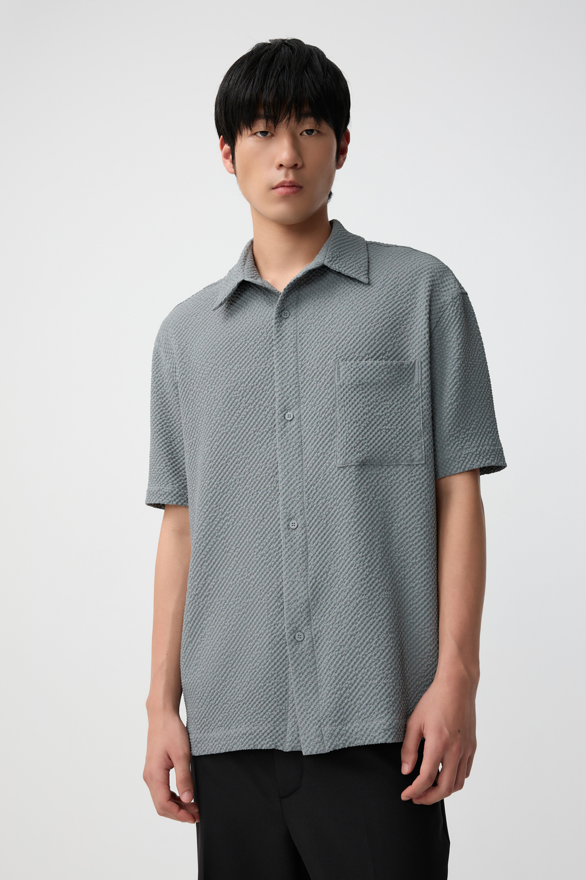 OLA 泡泡布寬鬆襯衫 男 （灰色）