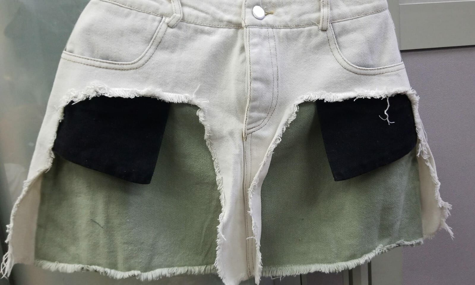 Cd6381**