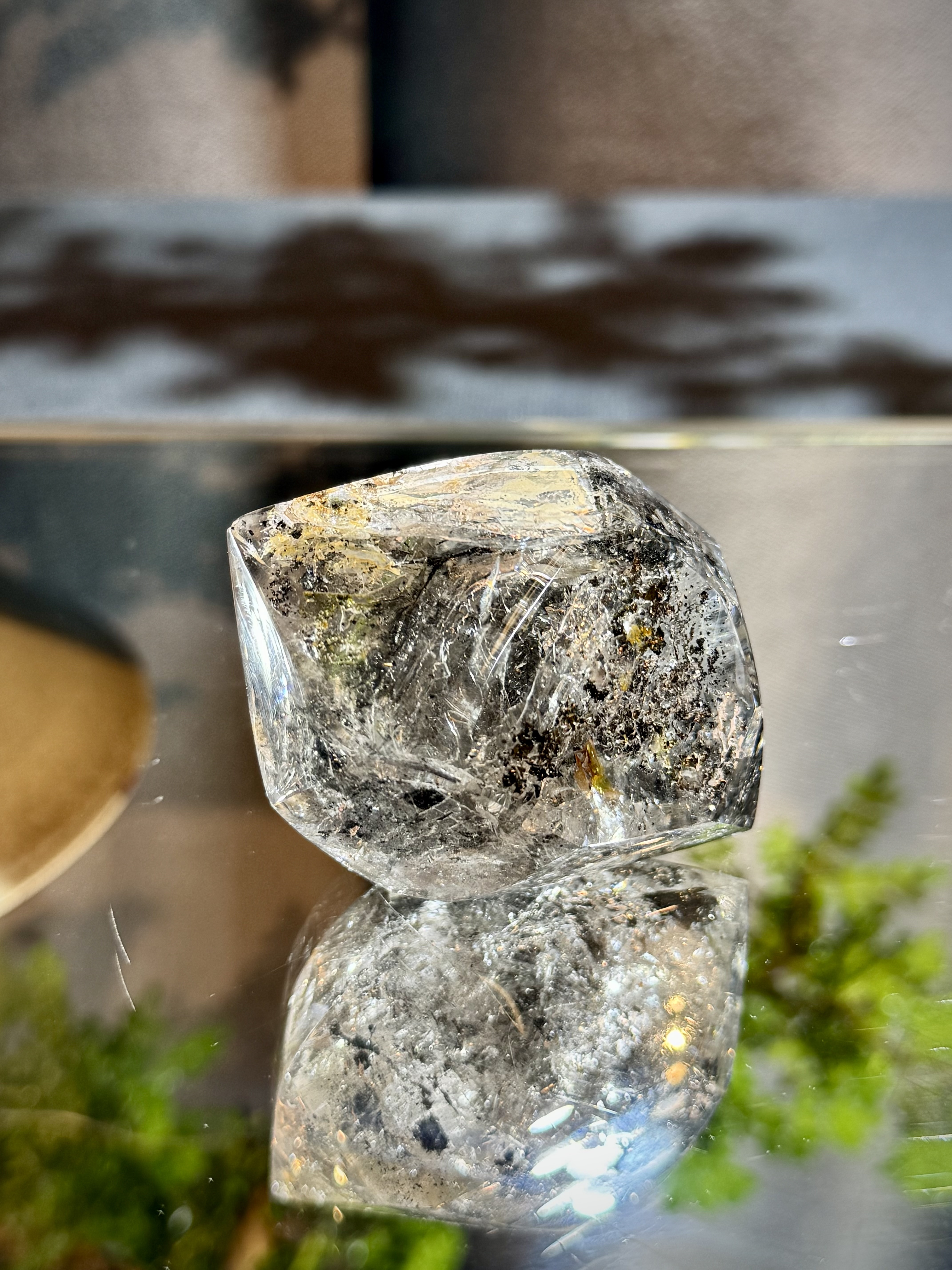 頂級銀流沙水膽閃靈鑽 8506