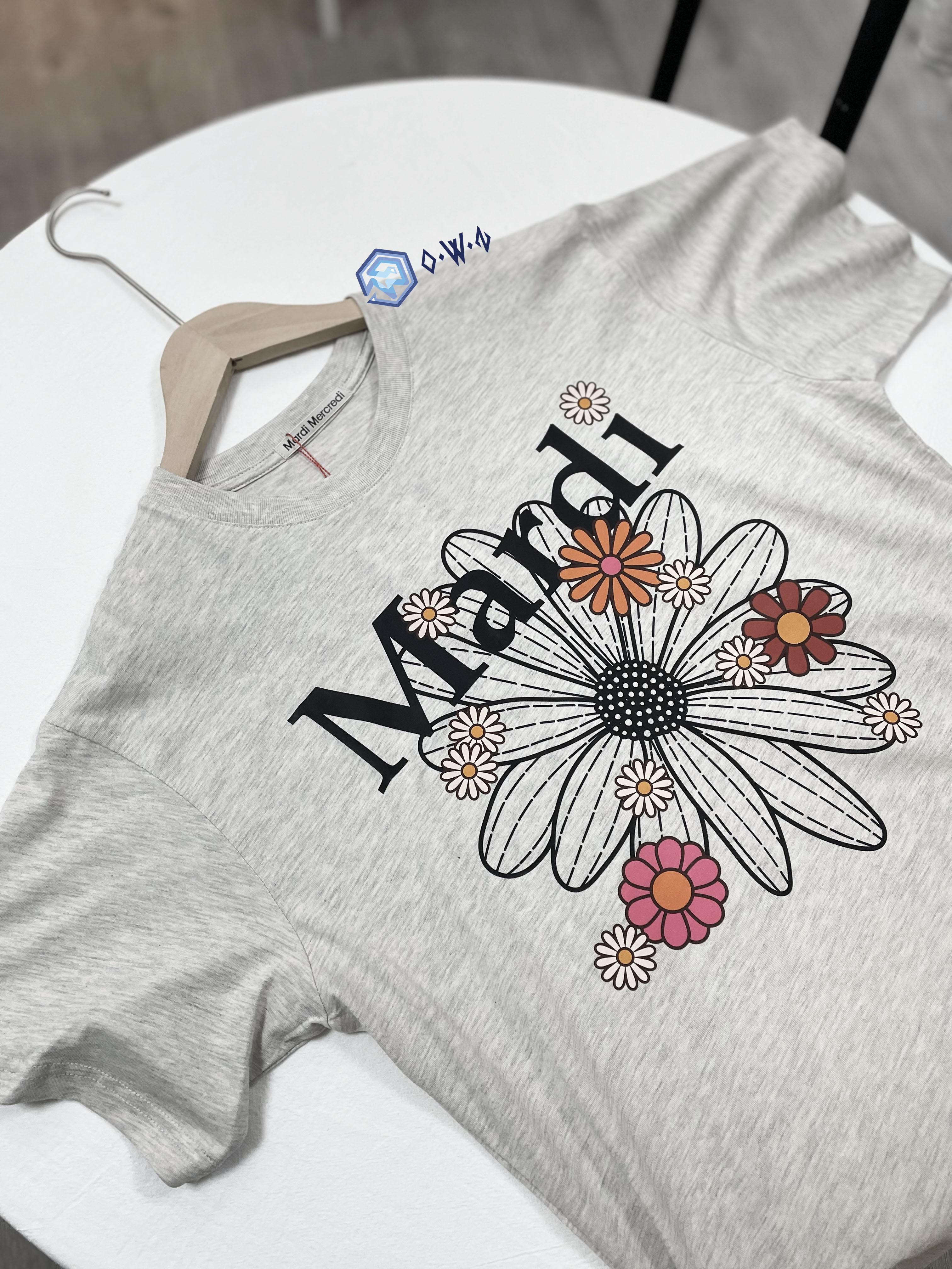 【OWN】Mardi Mercredi 短袖上衣 雛菊 花花 碎花 單一尺寸 燕麥 MFK32JSS002OTBK