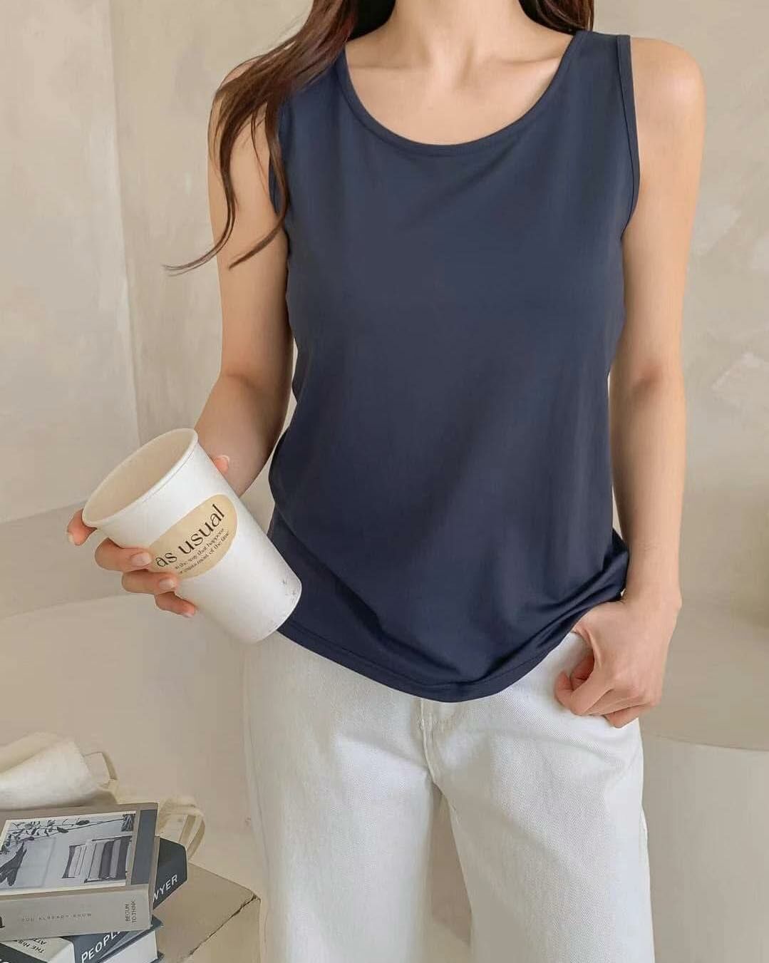 【夏日必備的機能涼感圓領背心】（現貨）