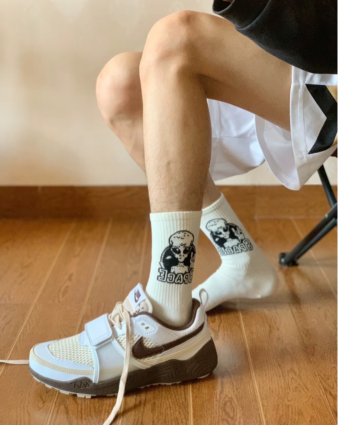 Travis Scott x Nike ZOOM Field JAXX 白巧配色 男女同款