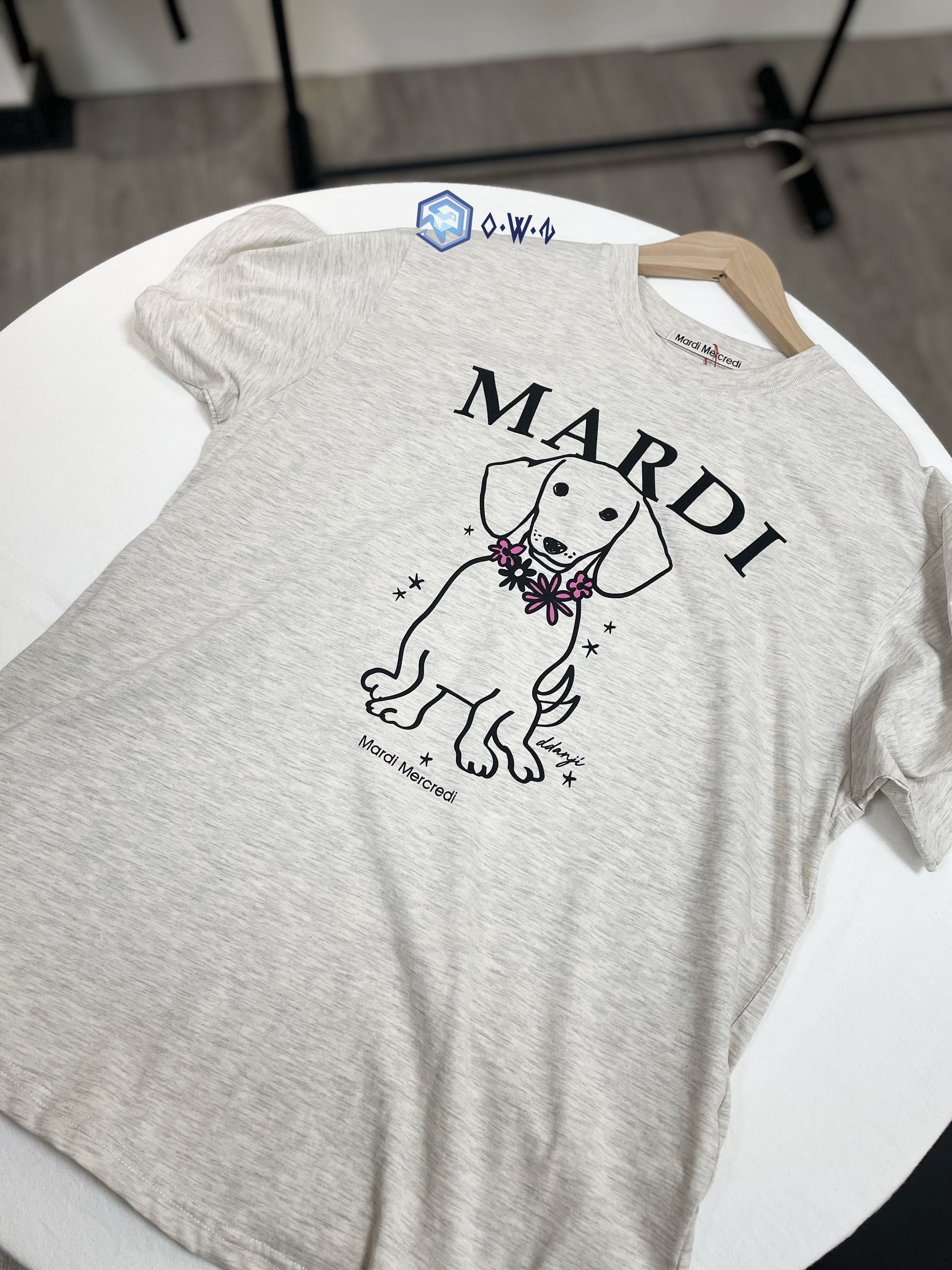 【OWN】Mardi Mercredi 短袖上衣 臘腸 狗狗 單一尺寸 燕麥粉 OATMEAL PINK MFK51JSS07OTPK