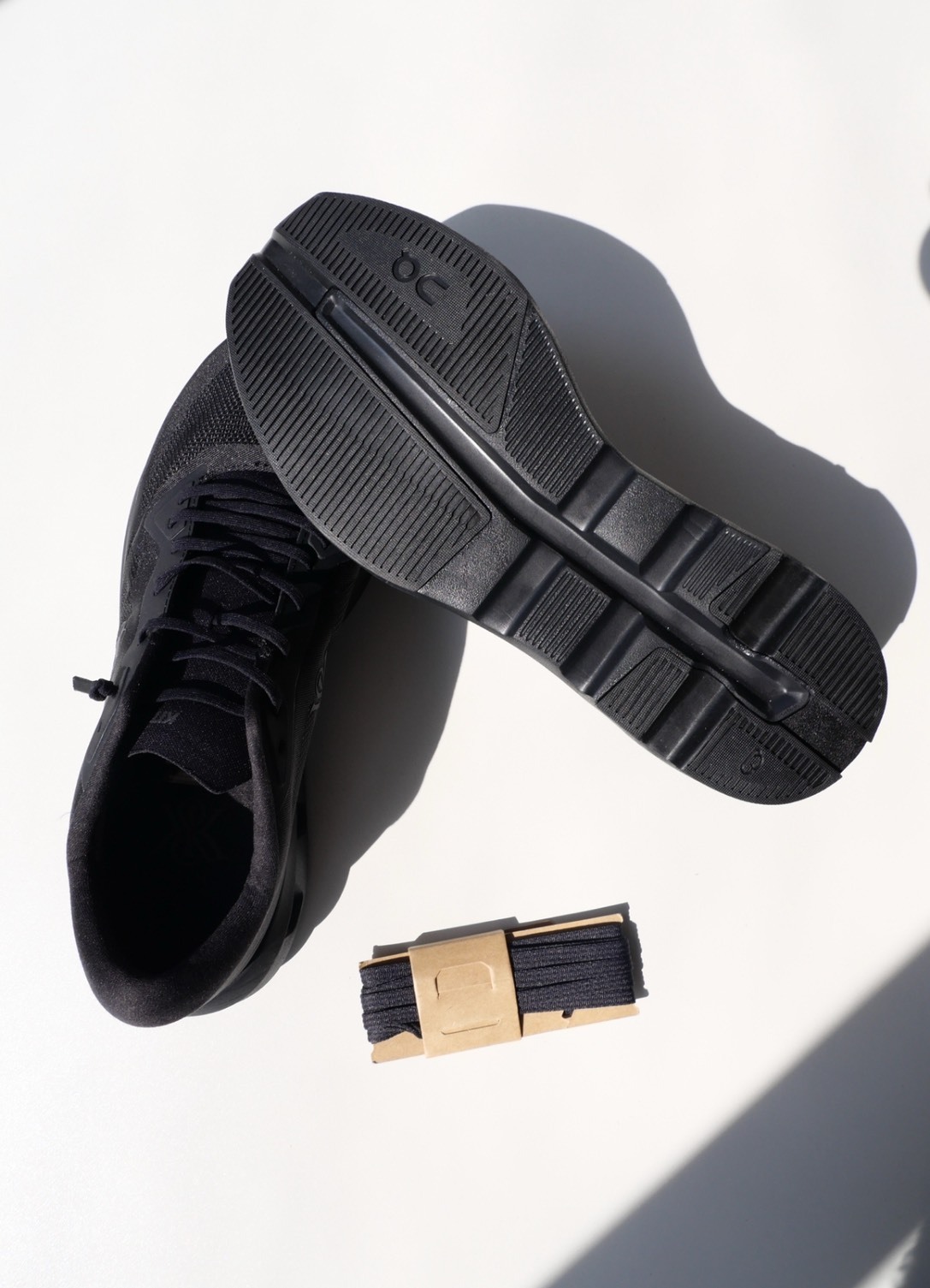 KITH x On Cloudzone 黑色男款 跑步鞋