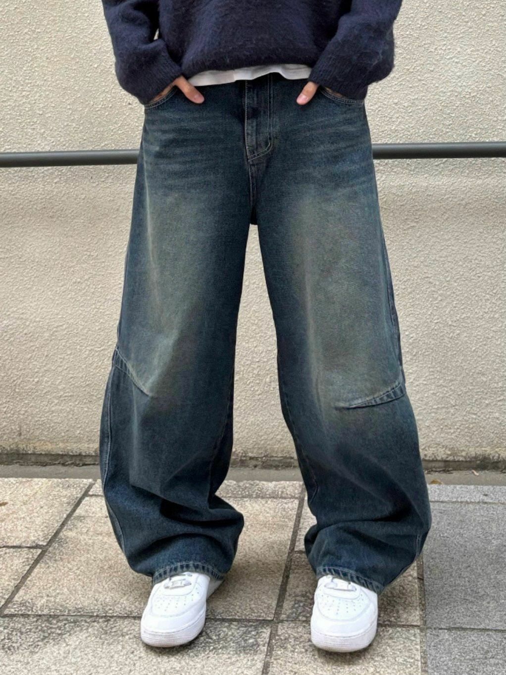 洗水牛仔彎刀褲 TAC-0194J