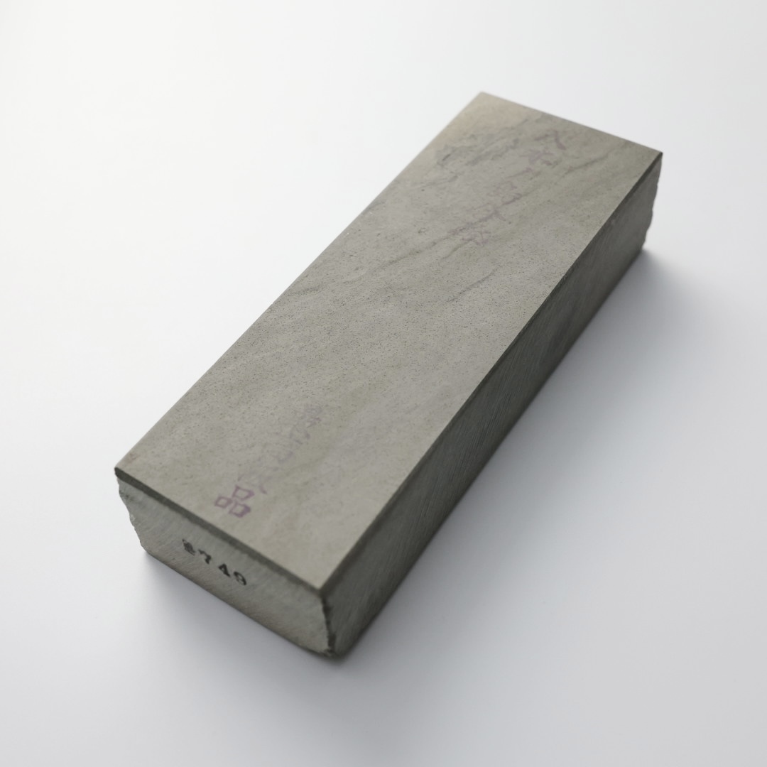 砥石 自然石　大型 砥石 自然石 大型 青島産 天然砥石 大判 ＃10000相当 – Makuake