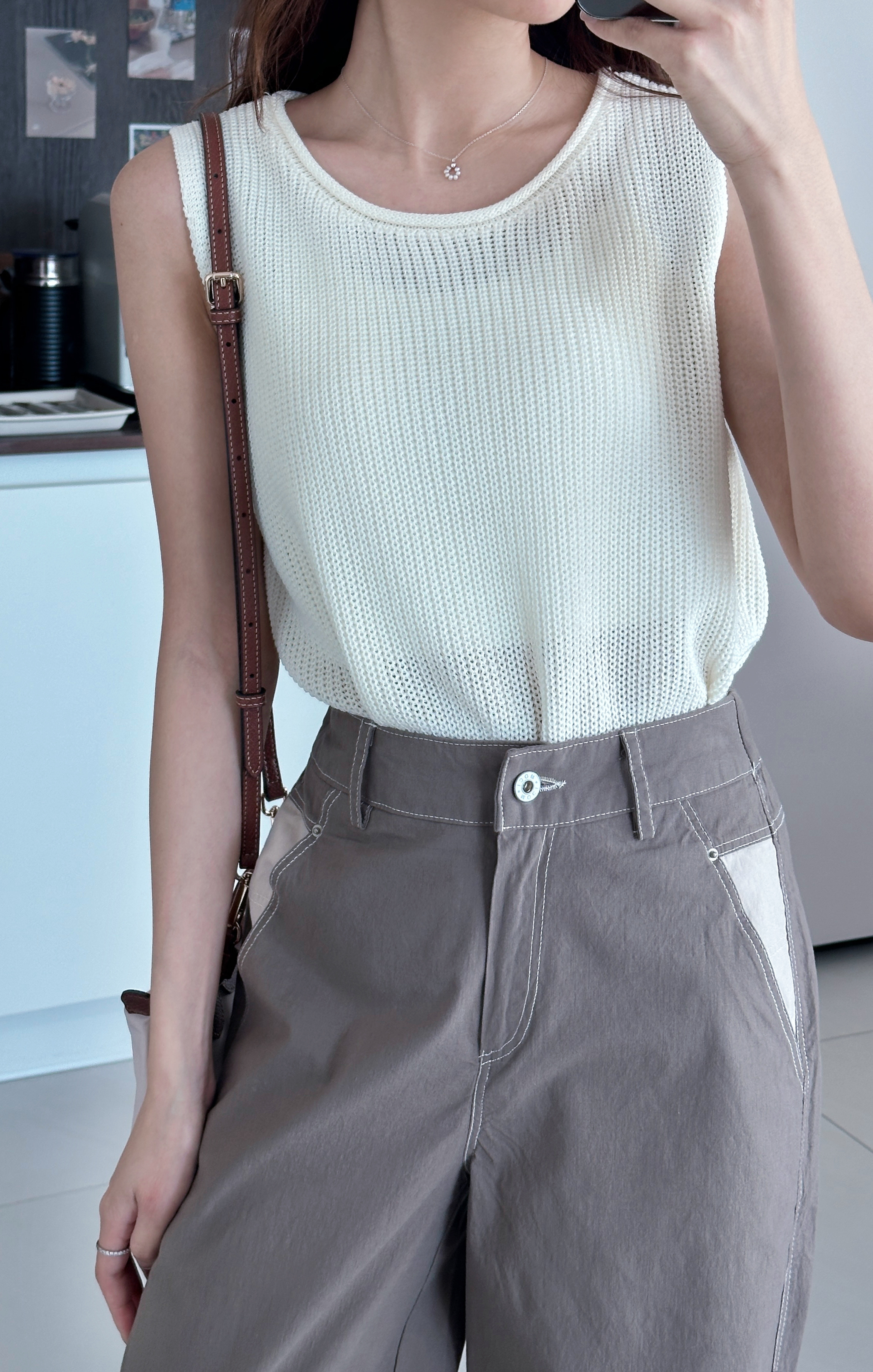 KR117 簡約易襯圓領背心TOP-2色