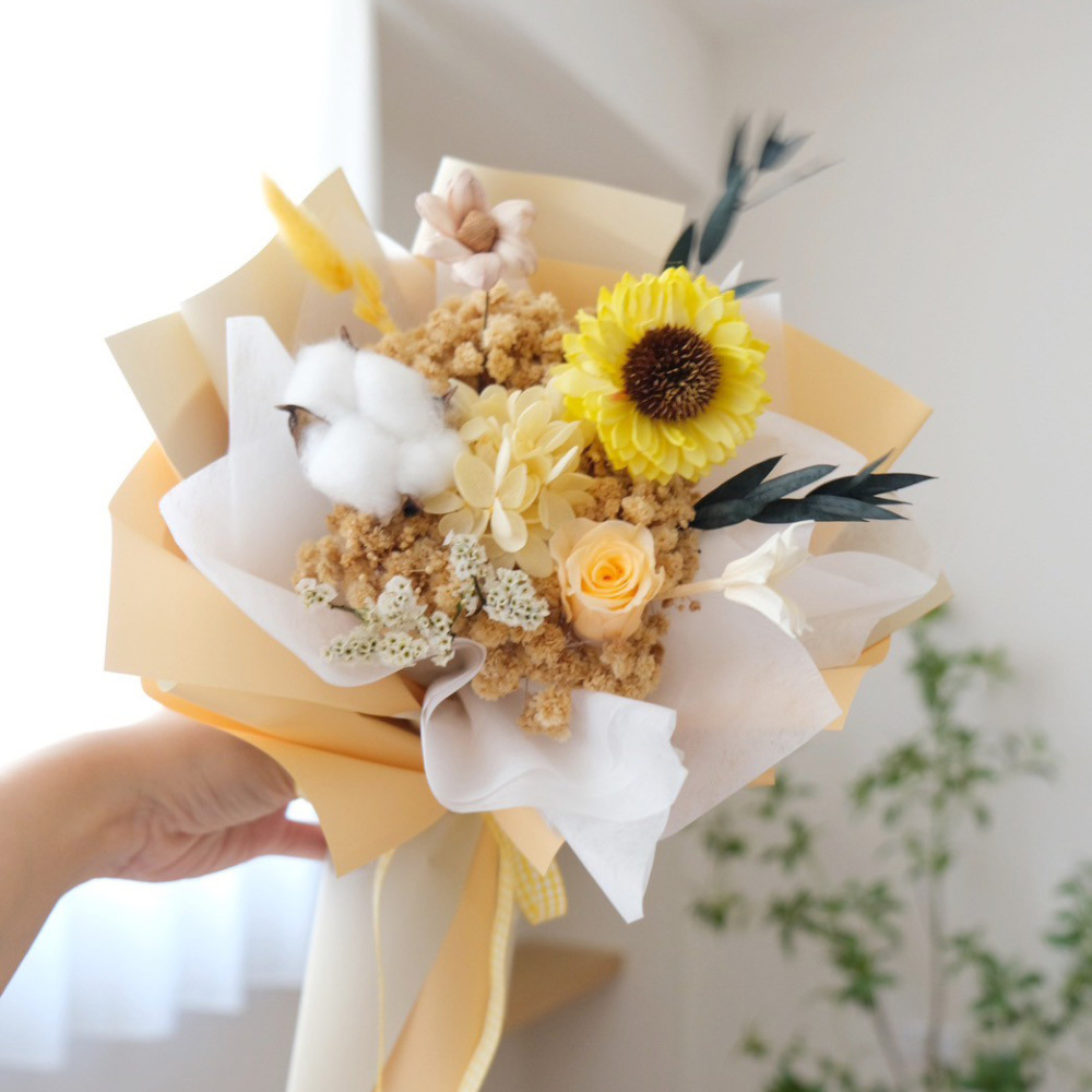 可愛小太陽花束 太陽黃