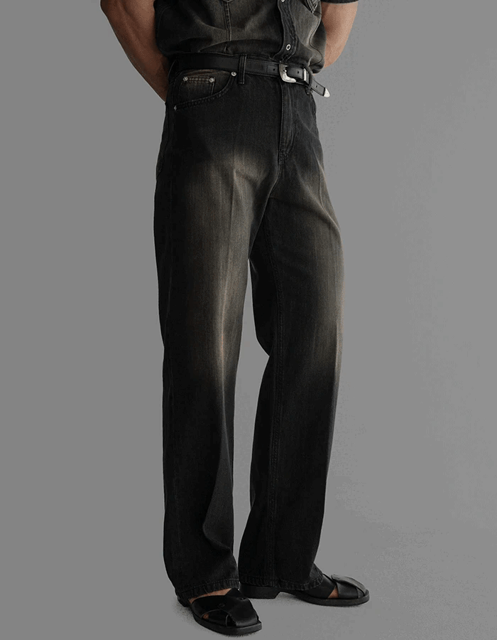 涼爽水洗半貼合寬鬆牛仔褲