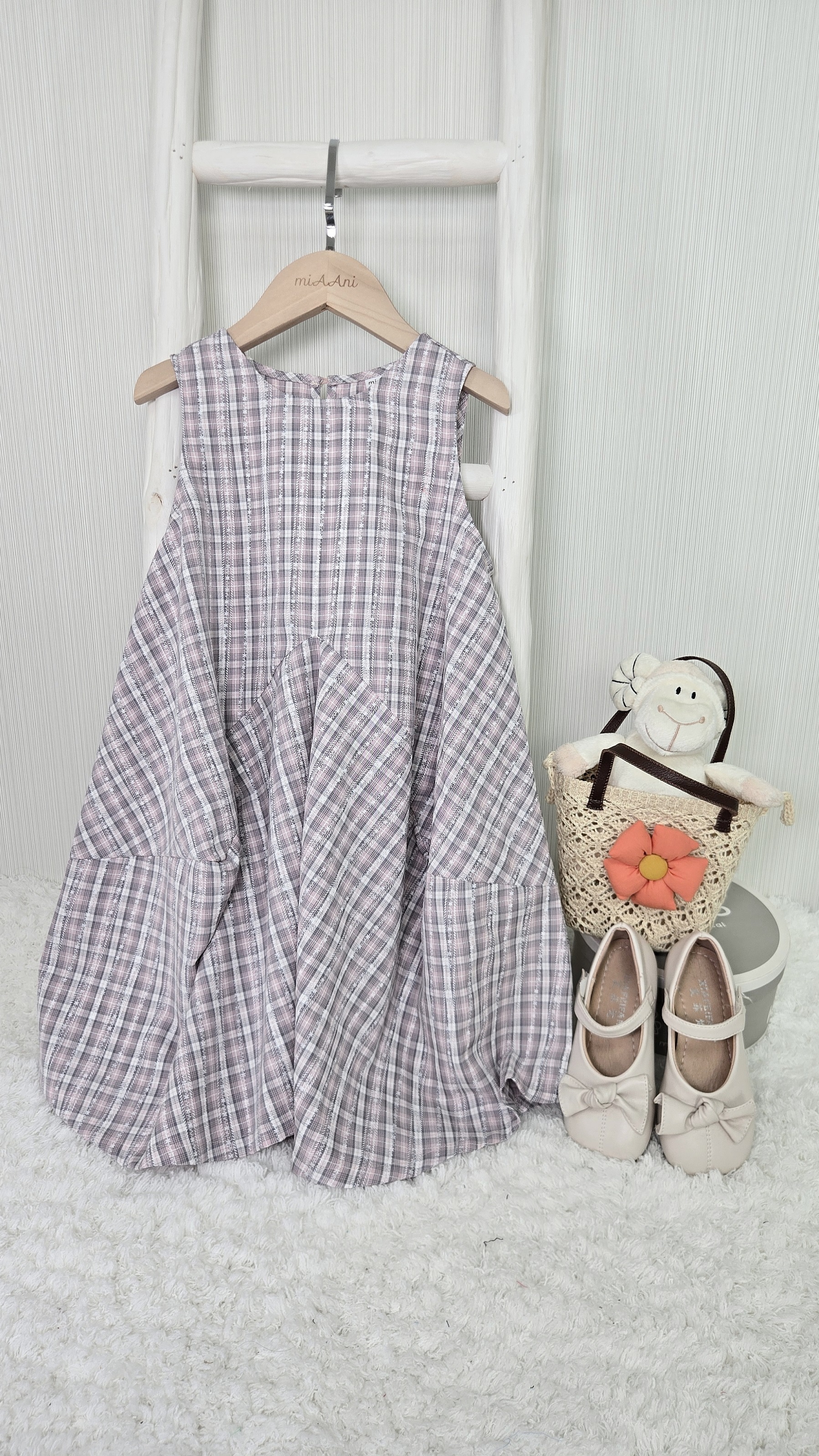 Skylar 紫紛紅格仔喱士立體連身裙