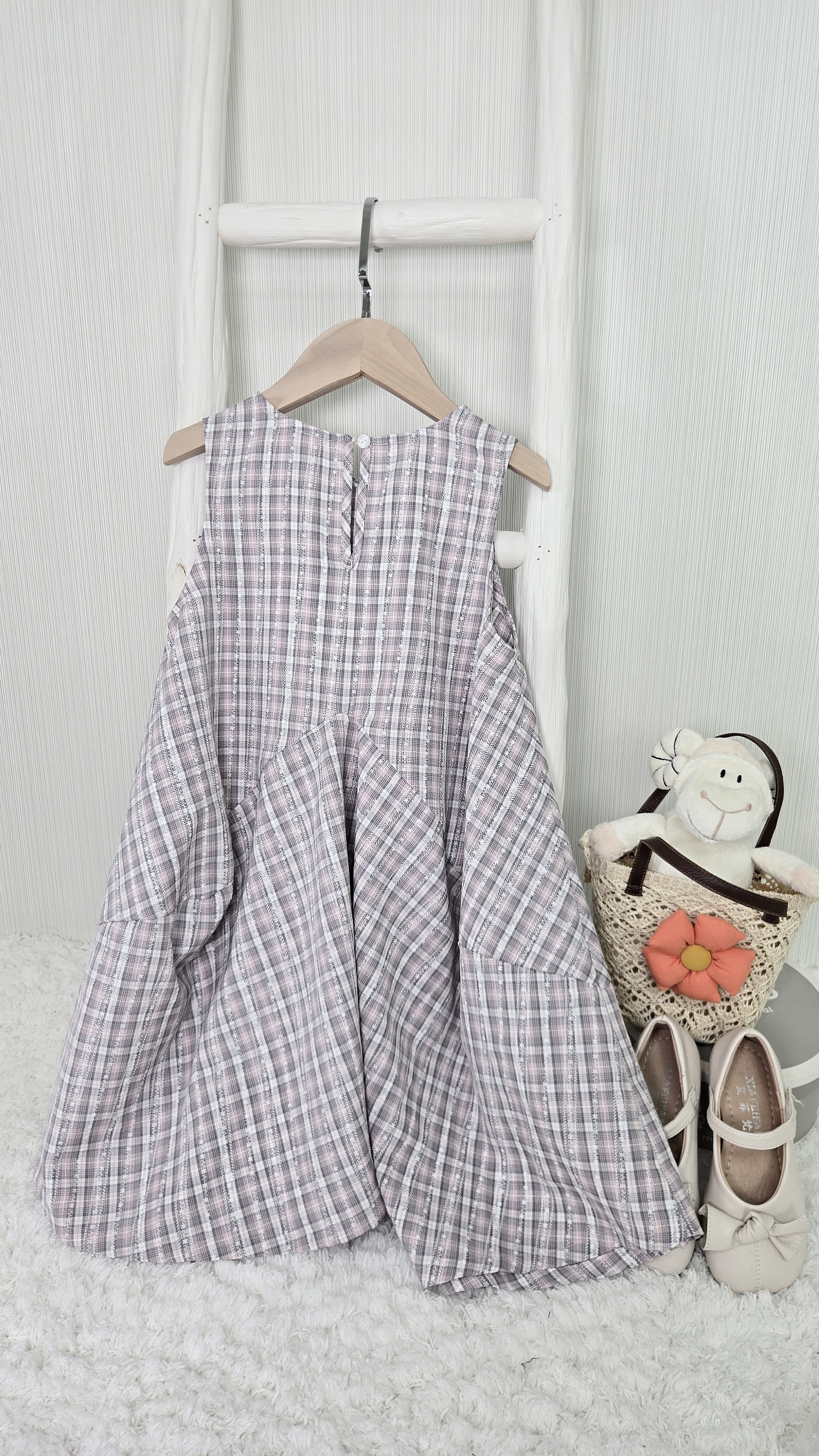 Skylar 紫紛紅格仔喱士立體連身裙