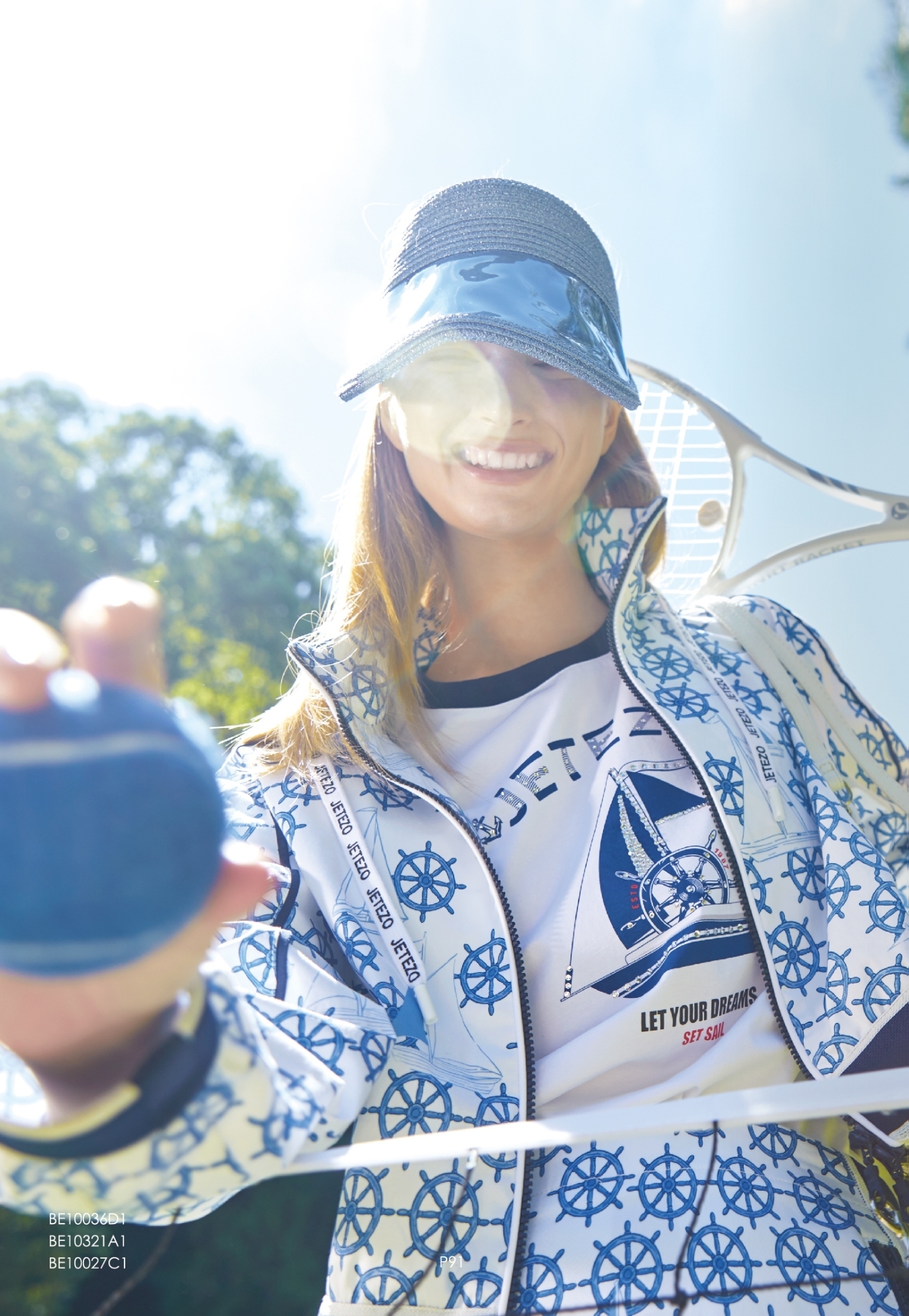 BE10036D1 帆船運動連帽夾克