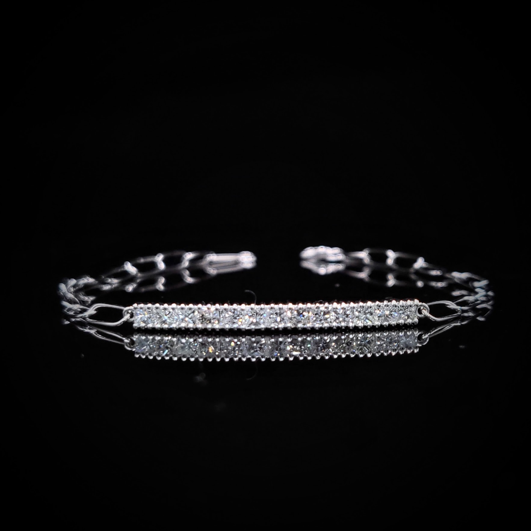 全新18K白金95份方形鑽石手鍊