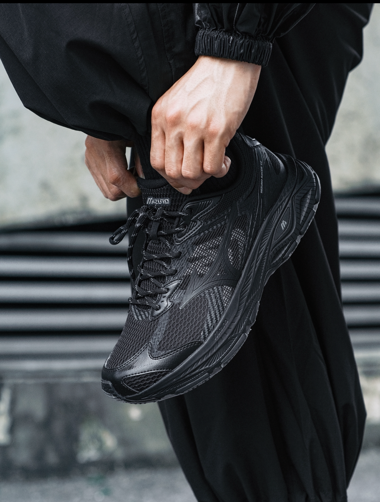 預訂| Mizuno Racer V2 Black