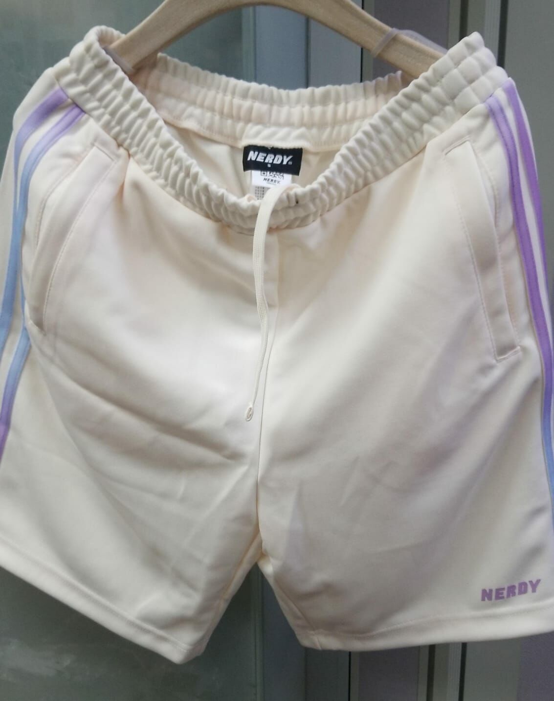 Cd6407**