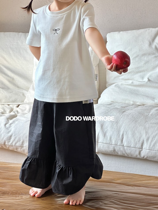 DDB04B010BK  DODO Wardrobe - 黑色闊腳花邊裙褲