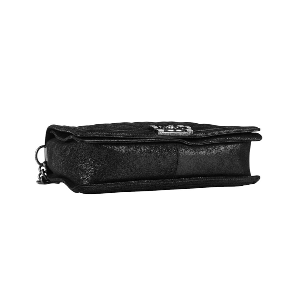 【CHANEL】霧面軟牛皮霧銀釦中型 Boy Chanel 28cm(黑色) 18488362
