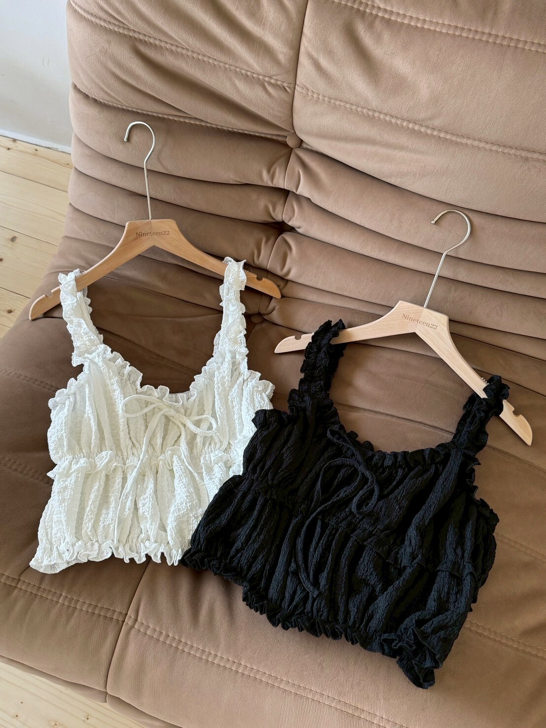 皺皺前綁帶造型上衣