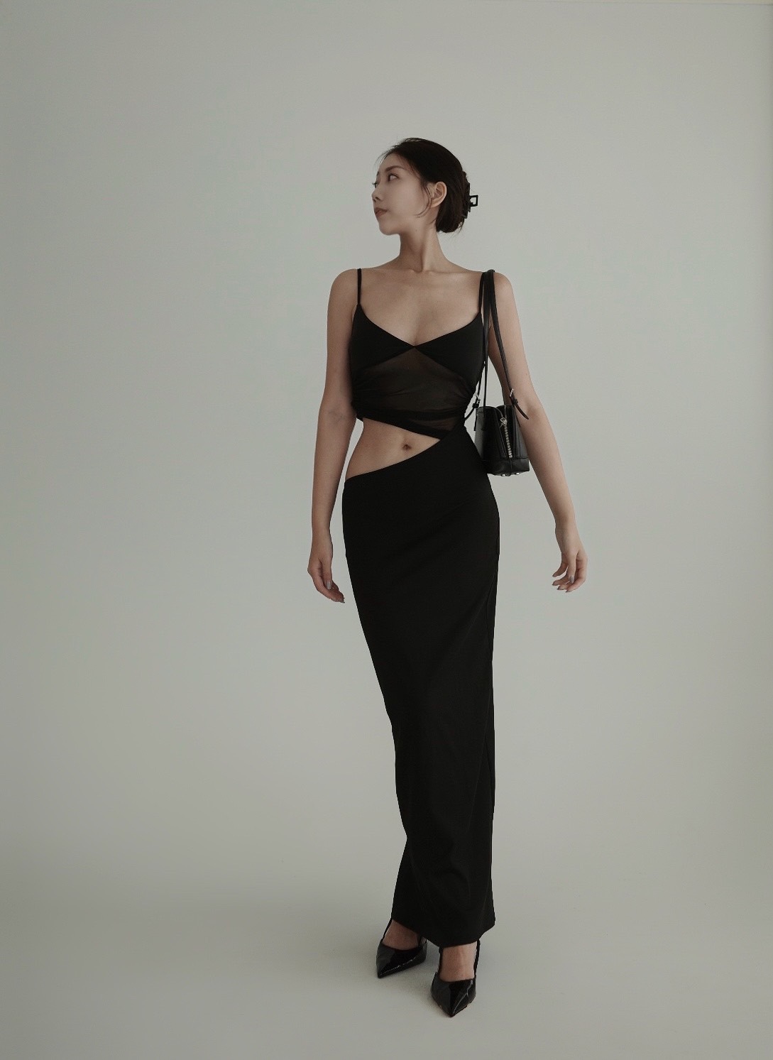 露腰透膚細肩長洋裝