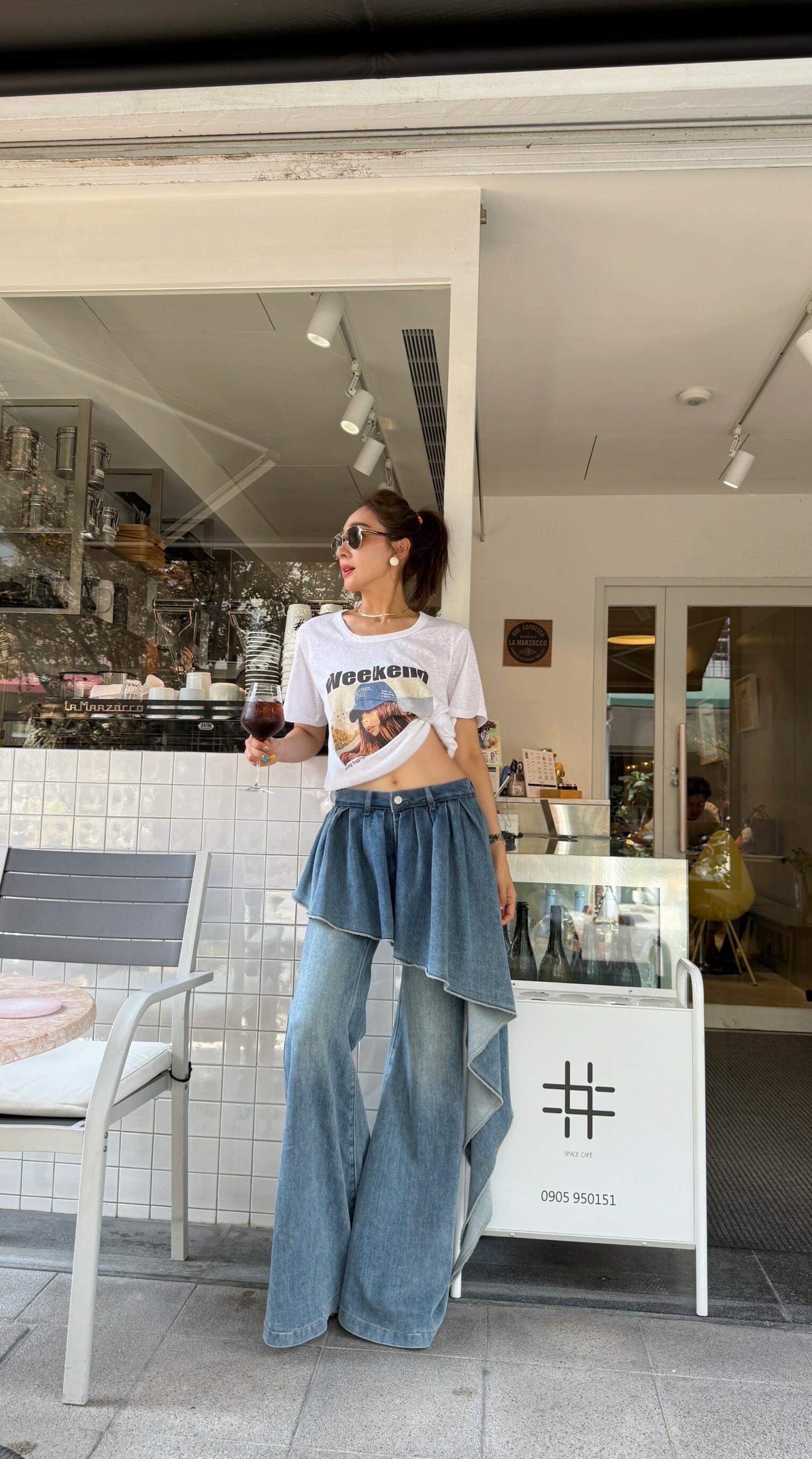 設計款落地牛仔喇叭褲