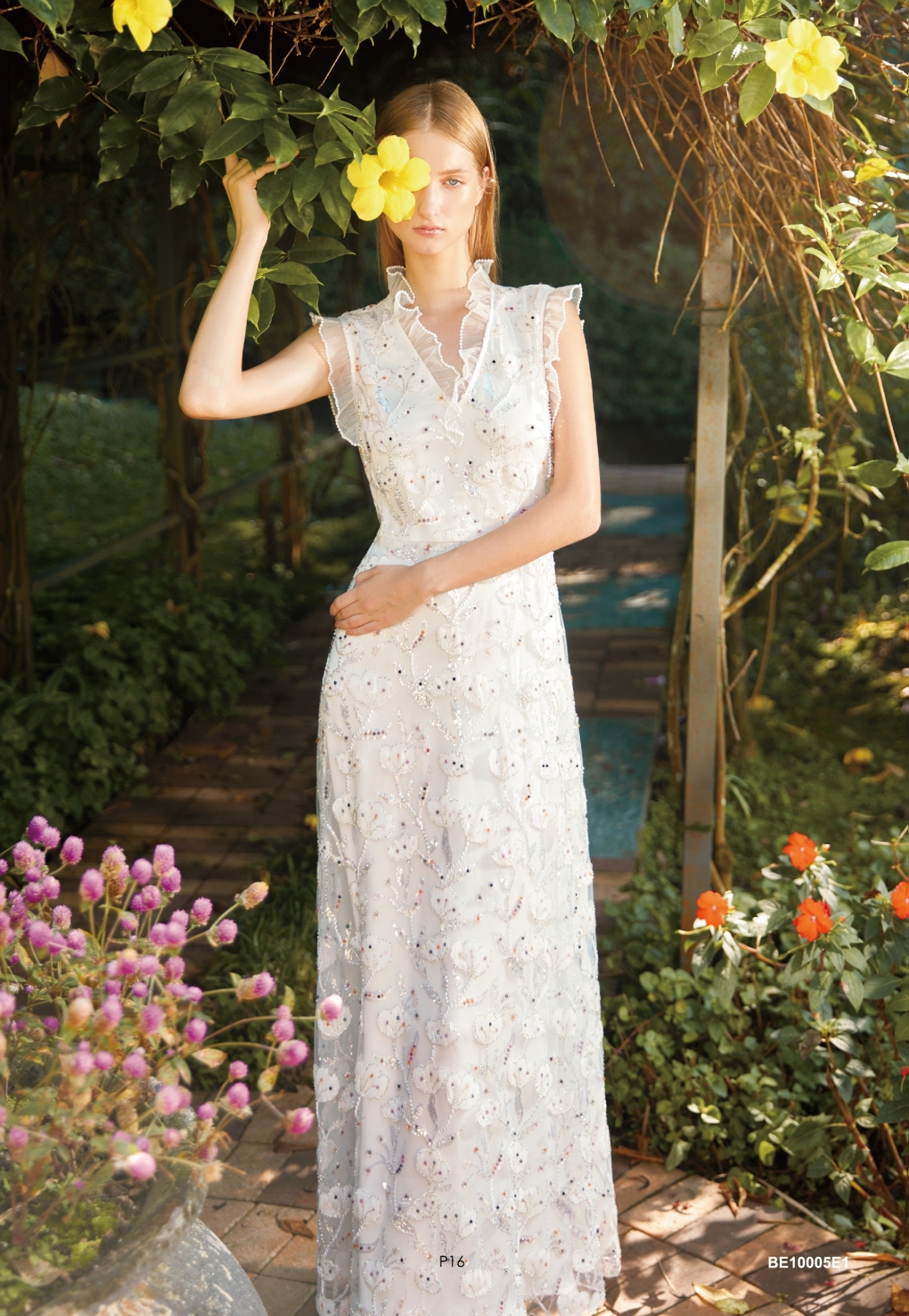 BE10005E1 亮片花園無袖V領長洋 (高訂款 / 附珍珠腰帶)