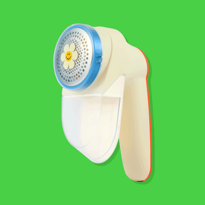 Wiggle Wiggle Lint Remover - SMILE WE LOVE