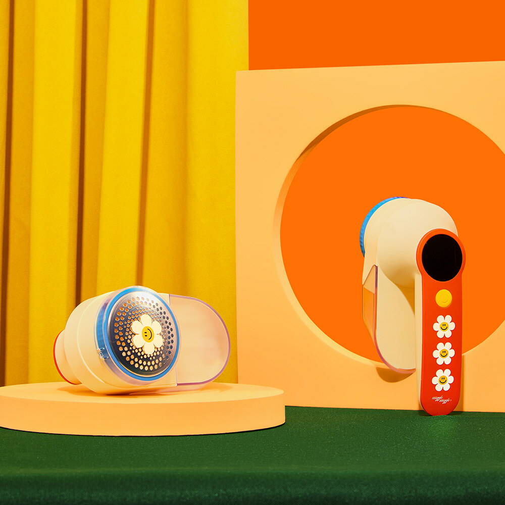 Wiggle Wiggle Lint Remover - SMILE WE LOVE