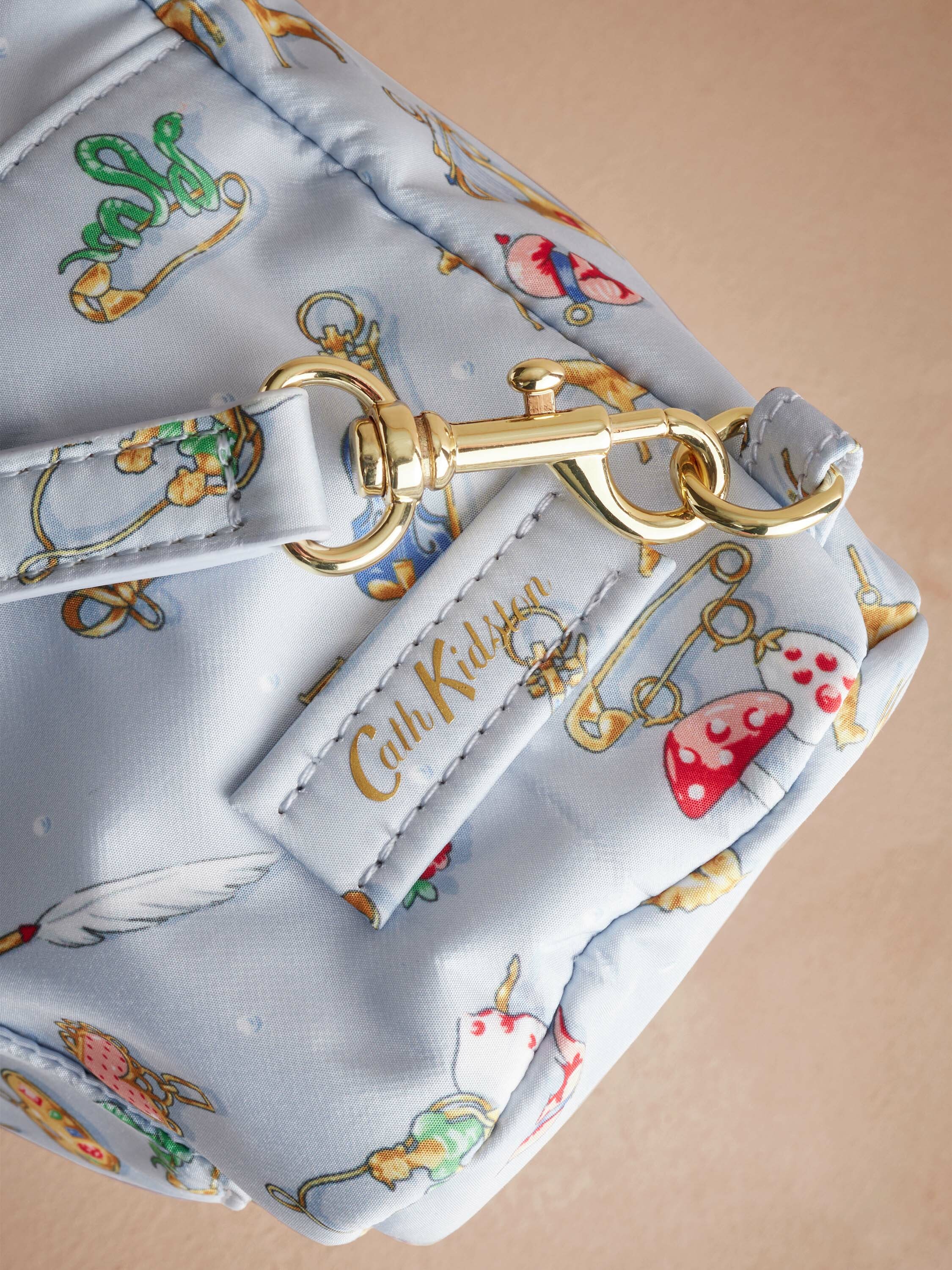 Charmed 迷你兩用後背包