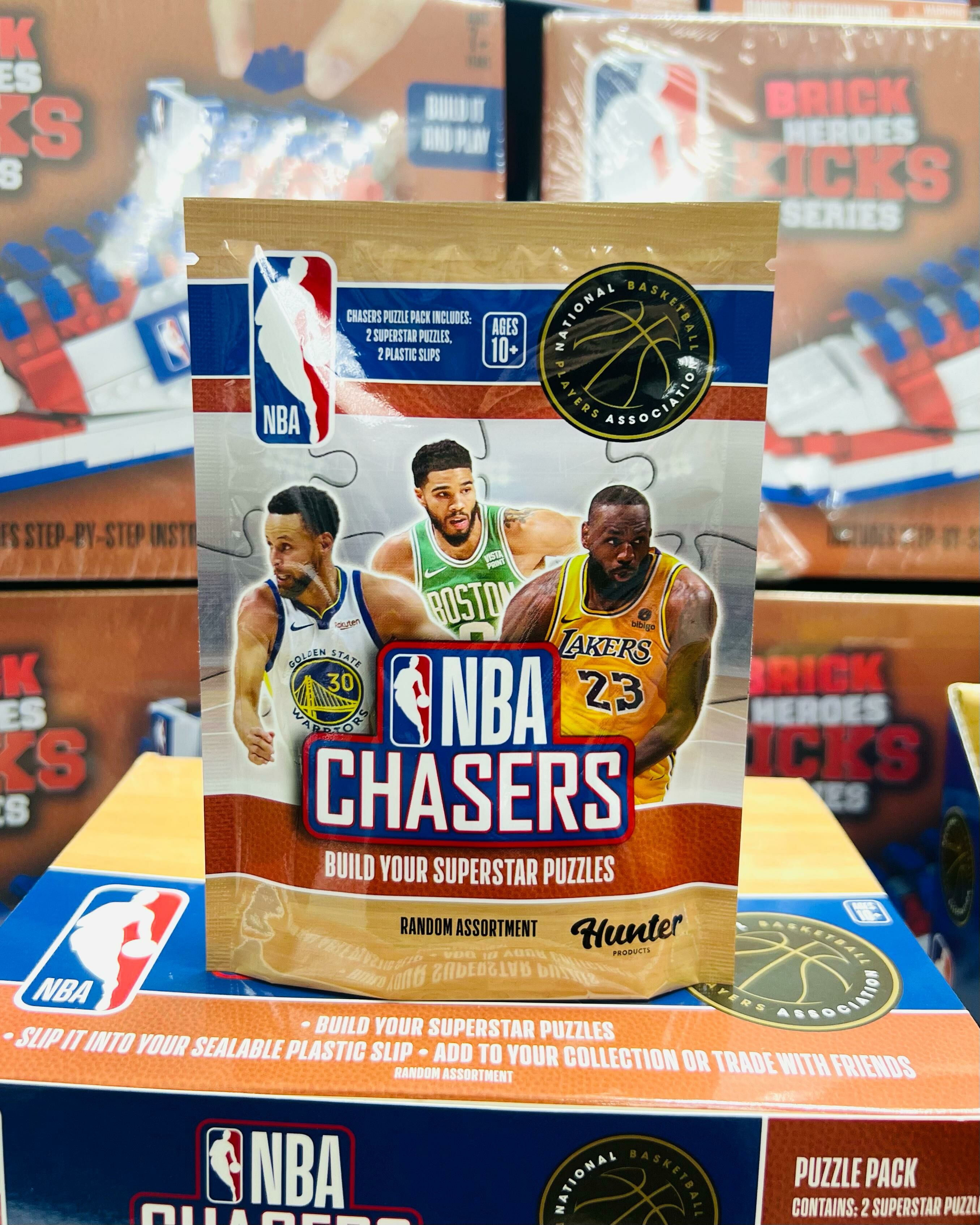 NBA Chasers: Trading Card Puzzle Set Asst