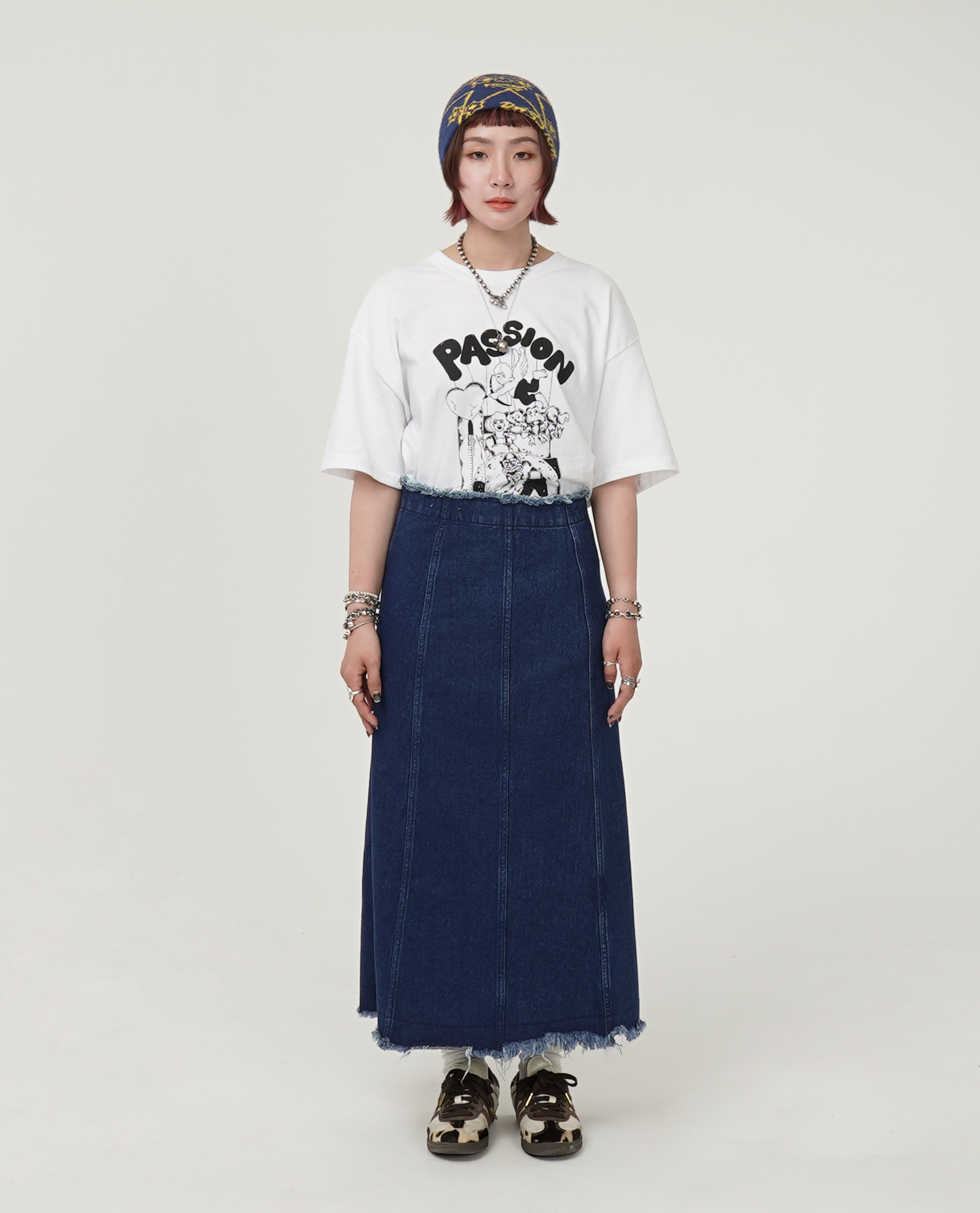 開衩毛邊車線牛仔裙