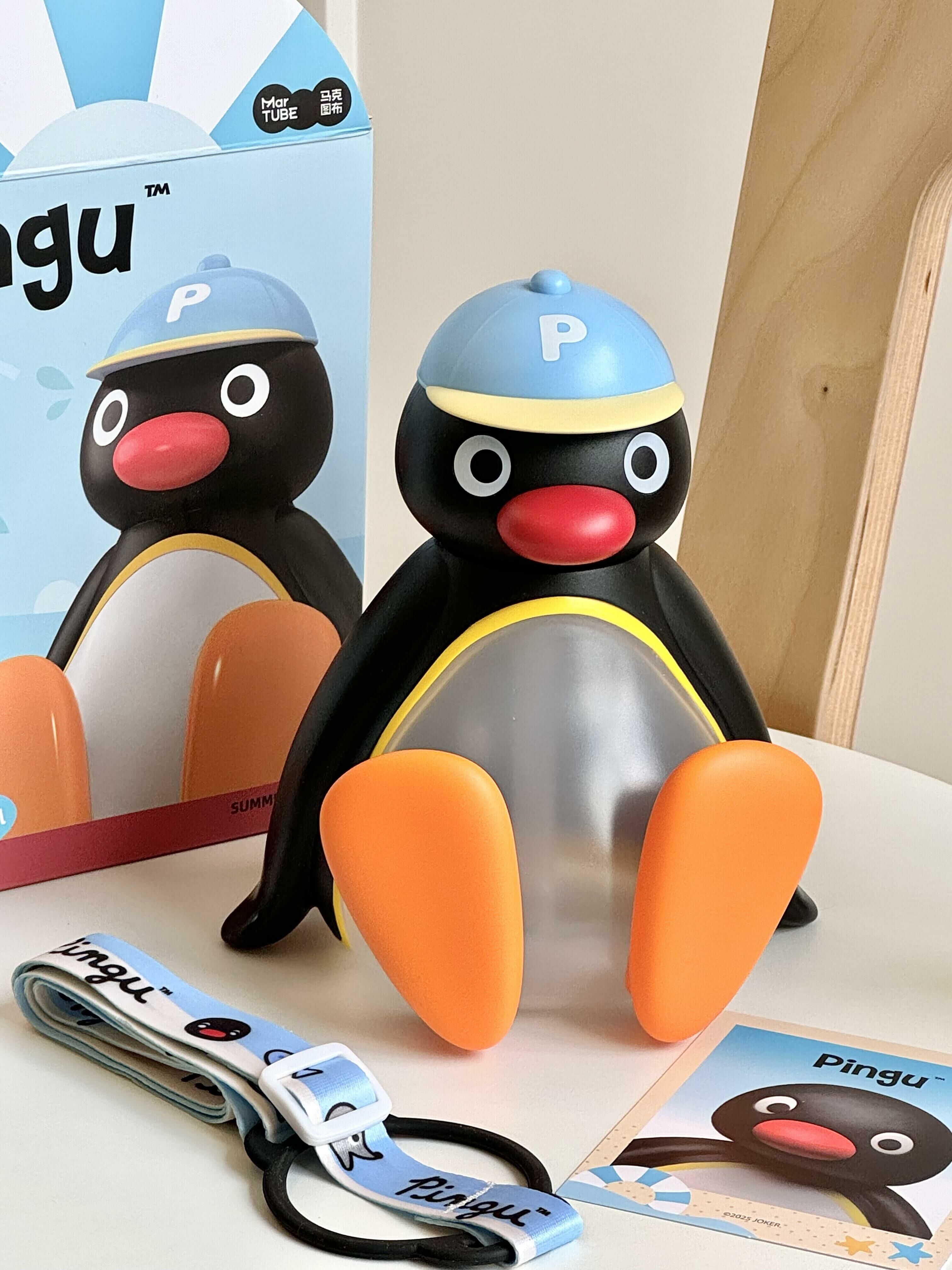 PINGU 企鵝家族 正版授權 夏日冷水壺 水杯 側背 吸管杯 實用小物 500ml (任買兩件711免運)/預購