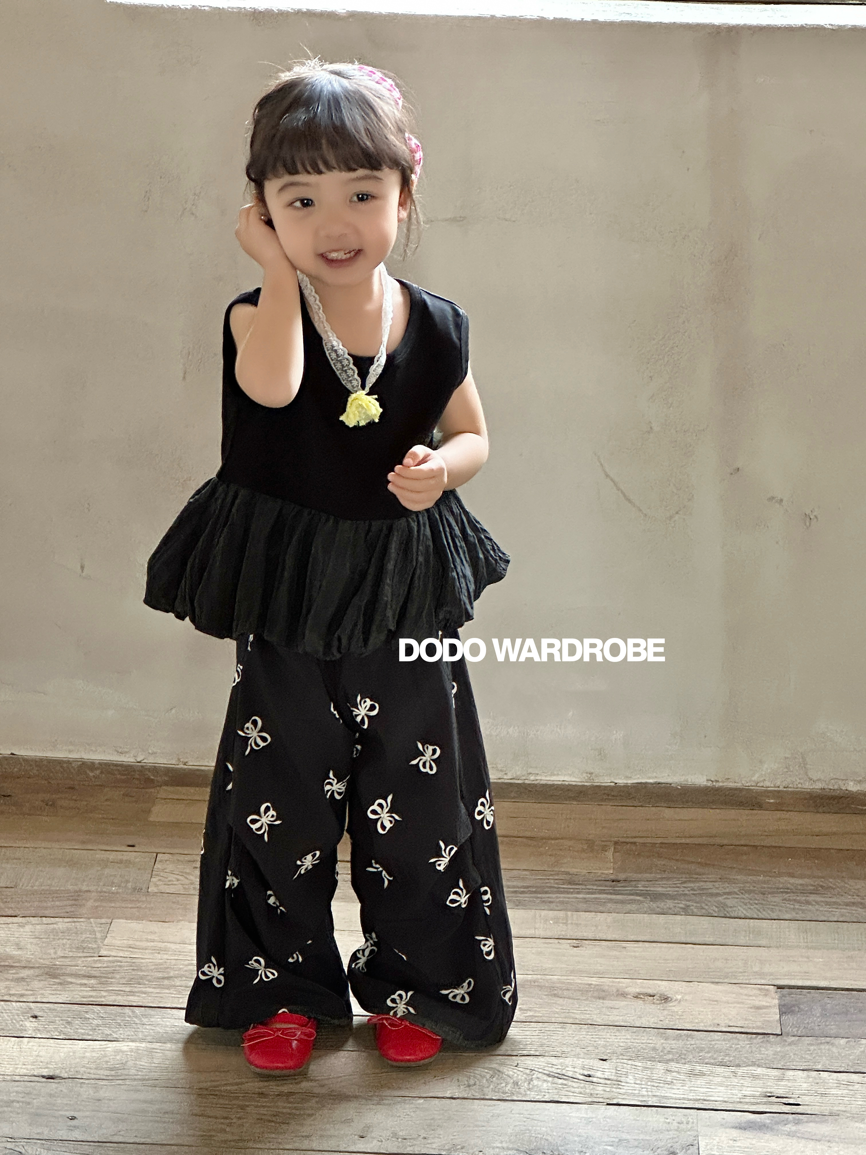 DDB04T027BK  DODO Wardrobe - 黑色拼布泡泡背心
