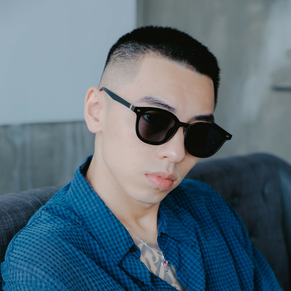 【KlassiC.】F001 C1 (黑 深灰鏡片)摺疊波士頓太陽眼鏡 ♣