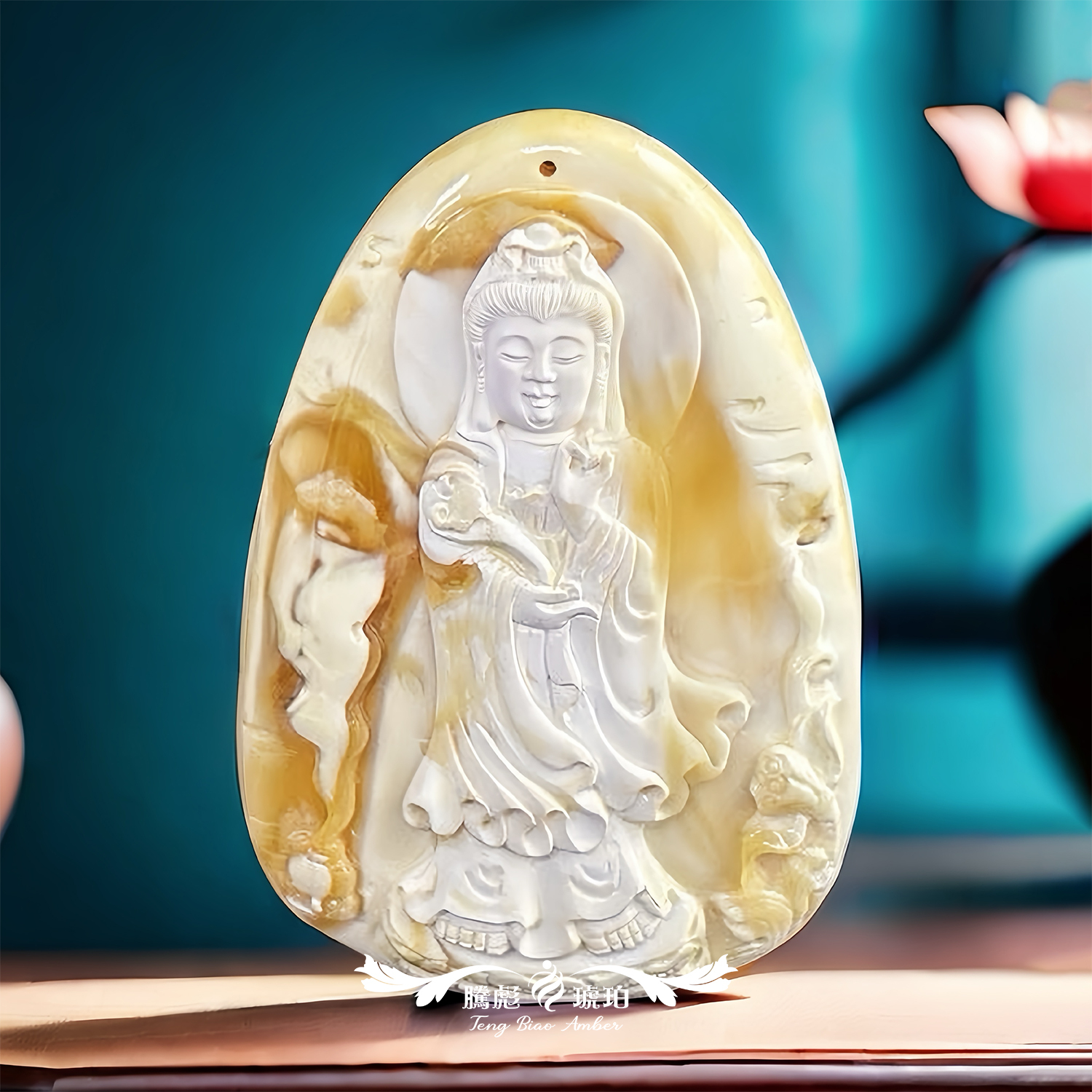 傳家級天然俄羅斯白蜜蠟白衣觀音之正規掛牌繩鍊—巧匠精雕