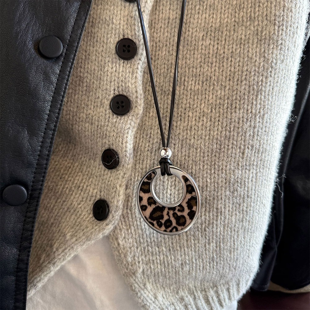 鈦鋼項鍊 毛衣鏈 黑繩項鍊 豹紋項鍊 簡約 輕奢項鍊 橢圓項鍊 小眾設計 交換禮物 鈦鋼 豹紋 個性 幾何形042