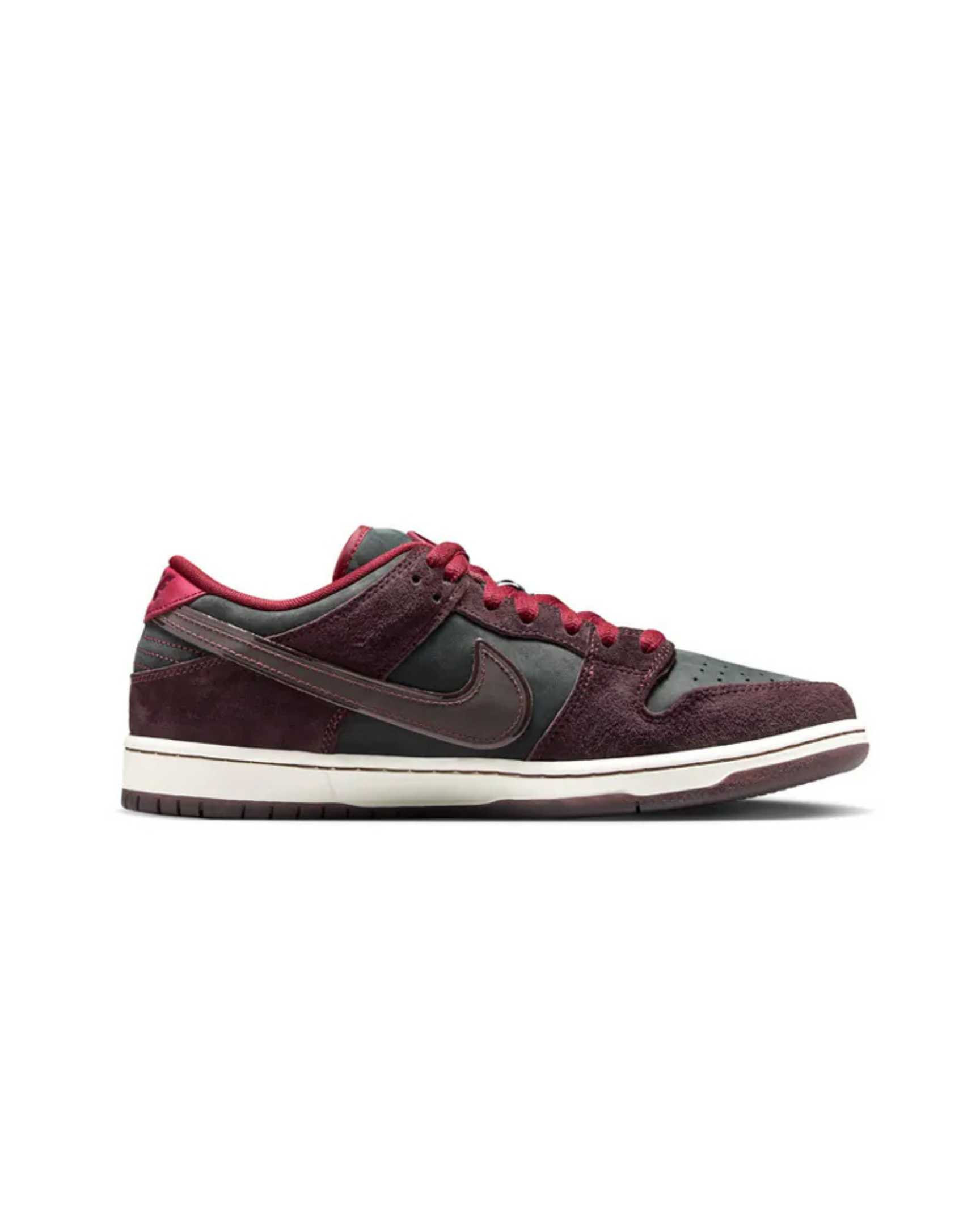 Riot Skateshop x Nike SB Dunk Low "Mahogany Dark Beetroot" 紅木甜菜根 聯名款 男鞋 FZ1289-200