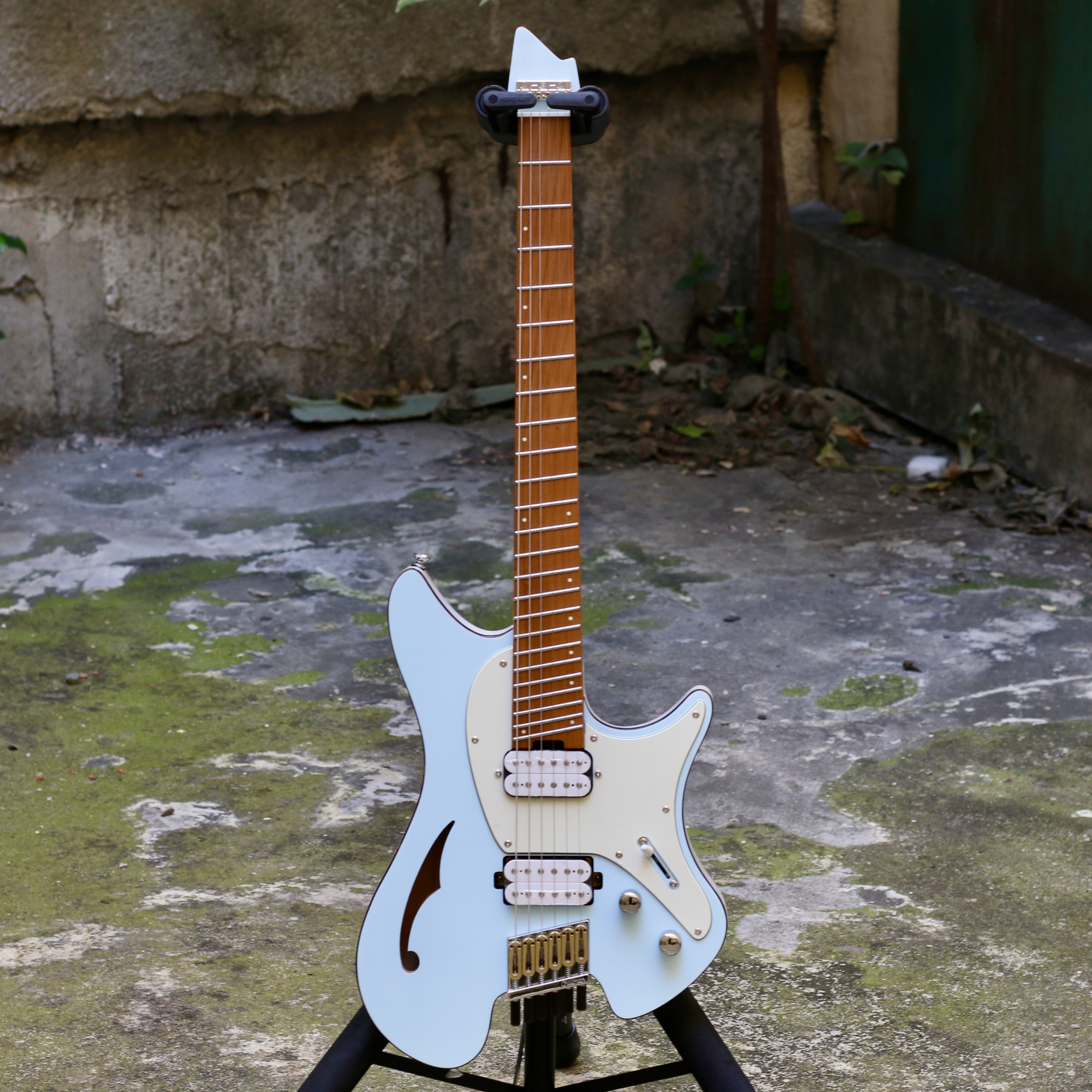 Chillman Chillman ERA S semi-hollow 半空心 無頭電吉他 雙雙 — 三峽吉他 / Bass｜YA! 玩音樂