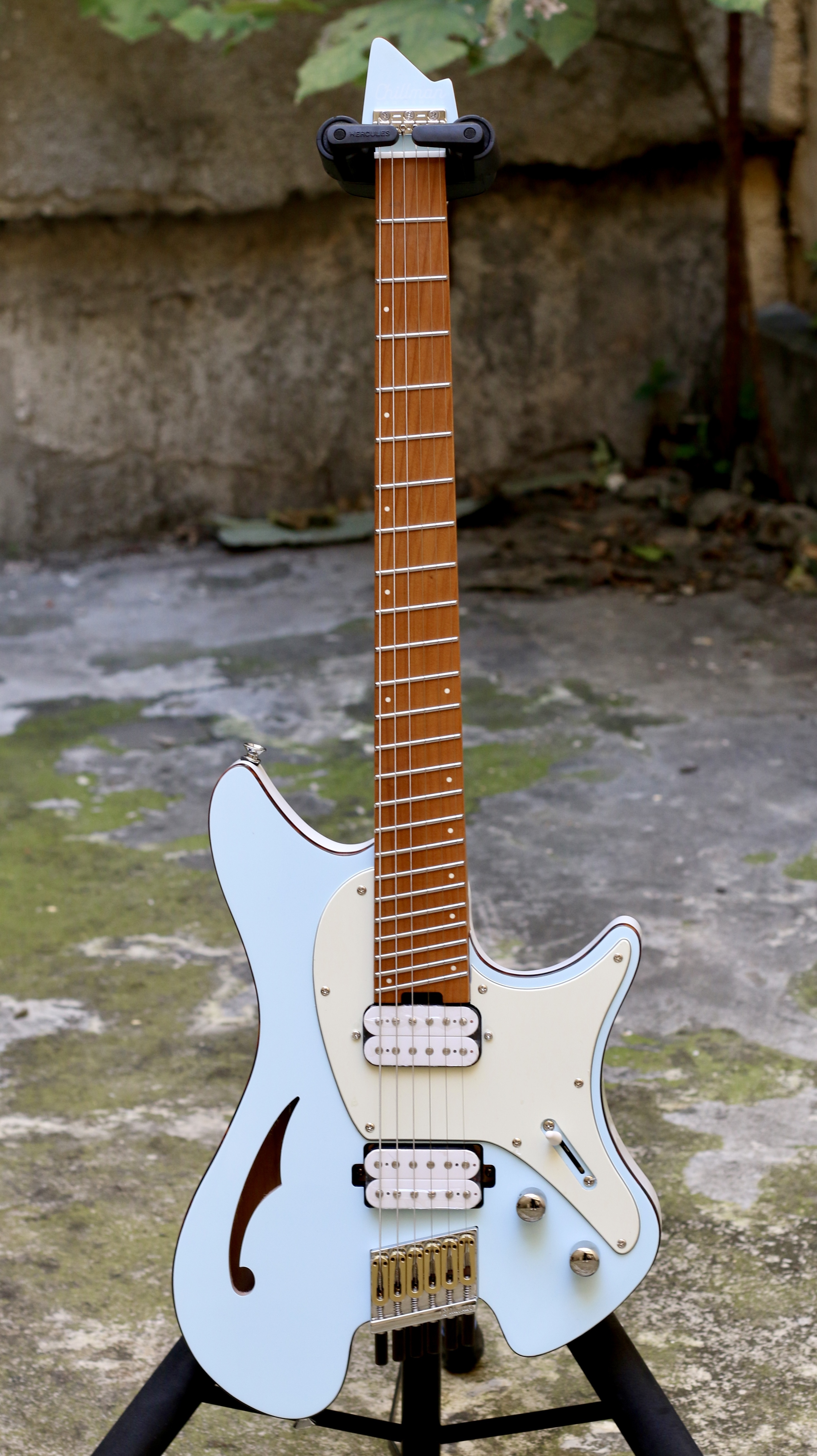 Chillman Chillman ERA S semi-hollow 半空心 無頭電吉他 雙雙 第 2 張圖片｜三峽吉他 / Bass