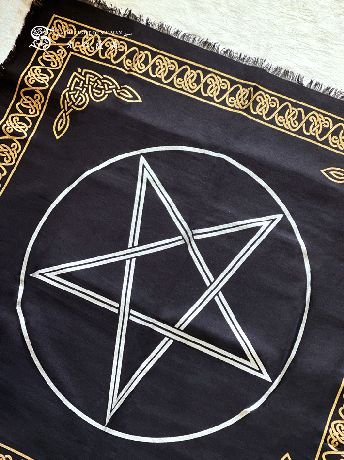 星境．金印 銀色五芒星祭壇布黑色 銀色 36 吋正方形  - 光之薩滿