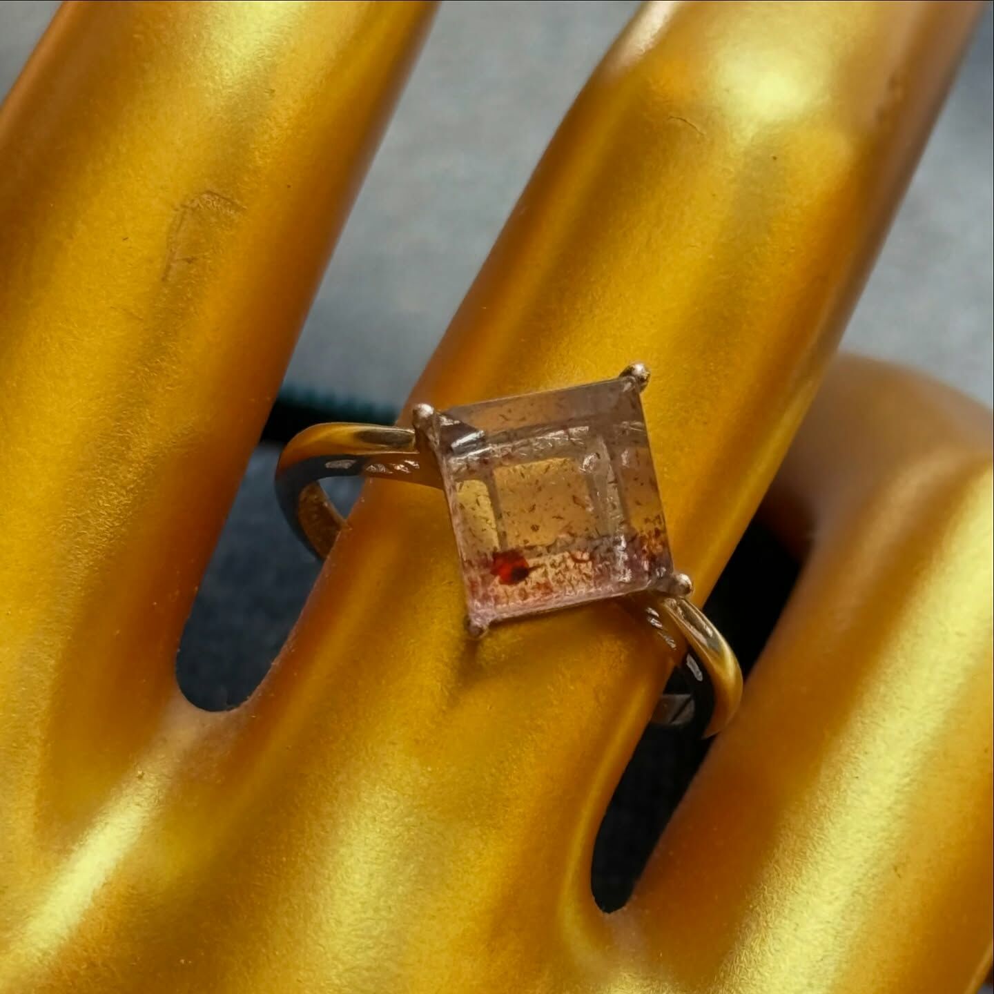 [原石] 金草莓超七 / 彼岸花超七 925銀戒指 水晶戒指