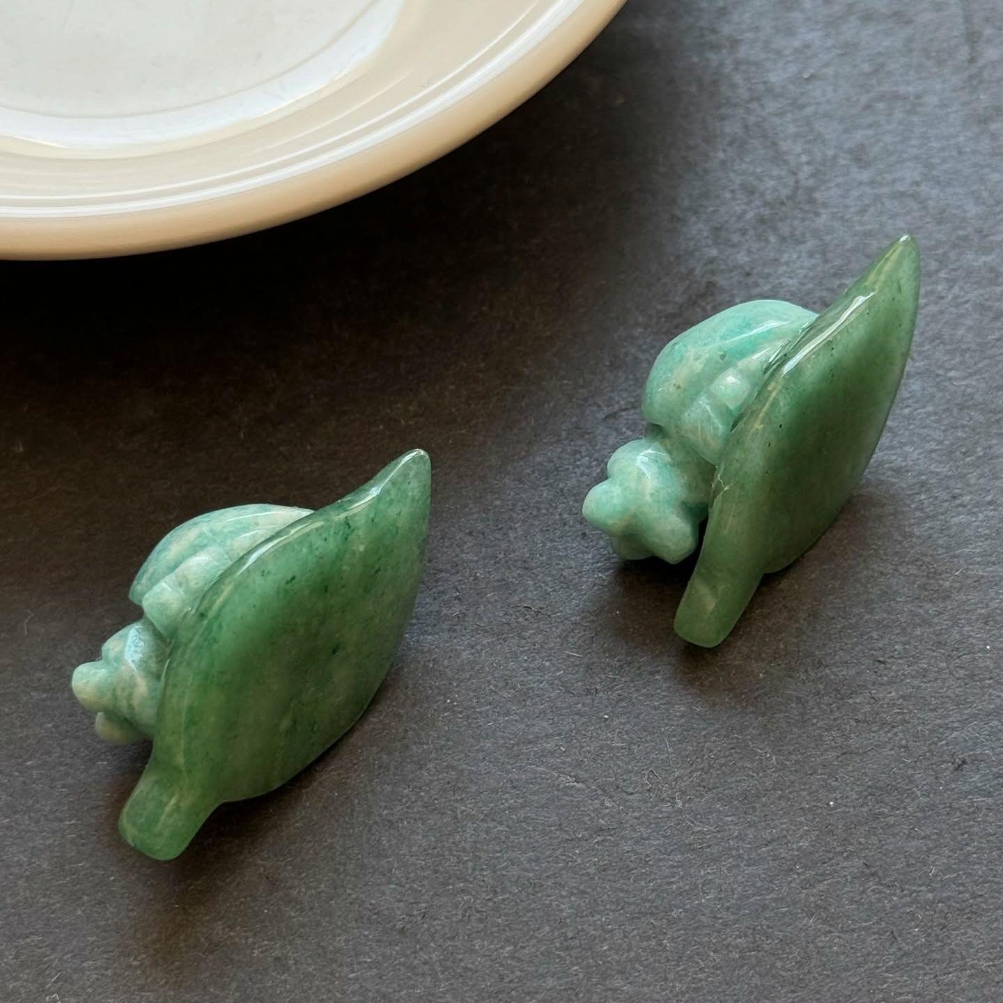 [原石] 瓢蟲在荷葉上 水晶小擺件