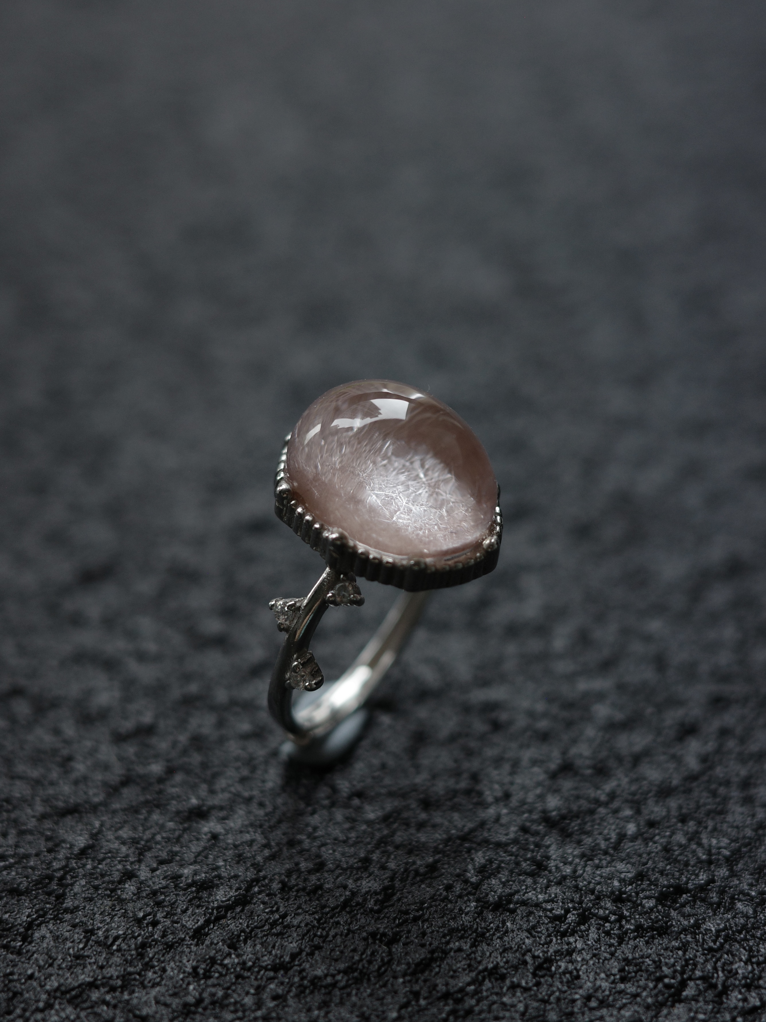 鋼絲兔毛｜127L86