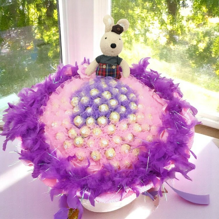 畢業砂糖兔法國兔99朵粉紫色羽毛金莎花束,le sucre-99-Ferrero Rocher-chocolate-blue-bouquet