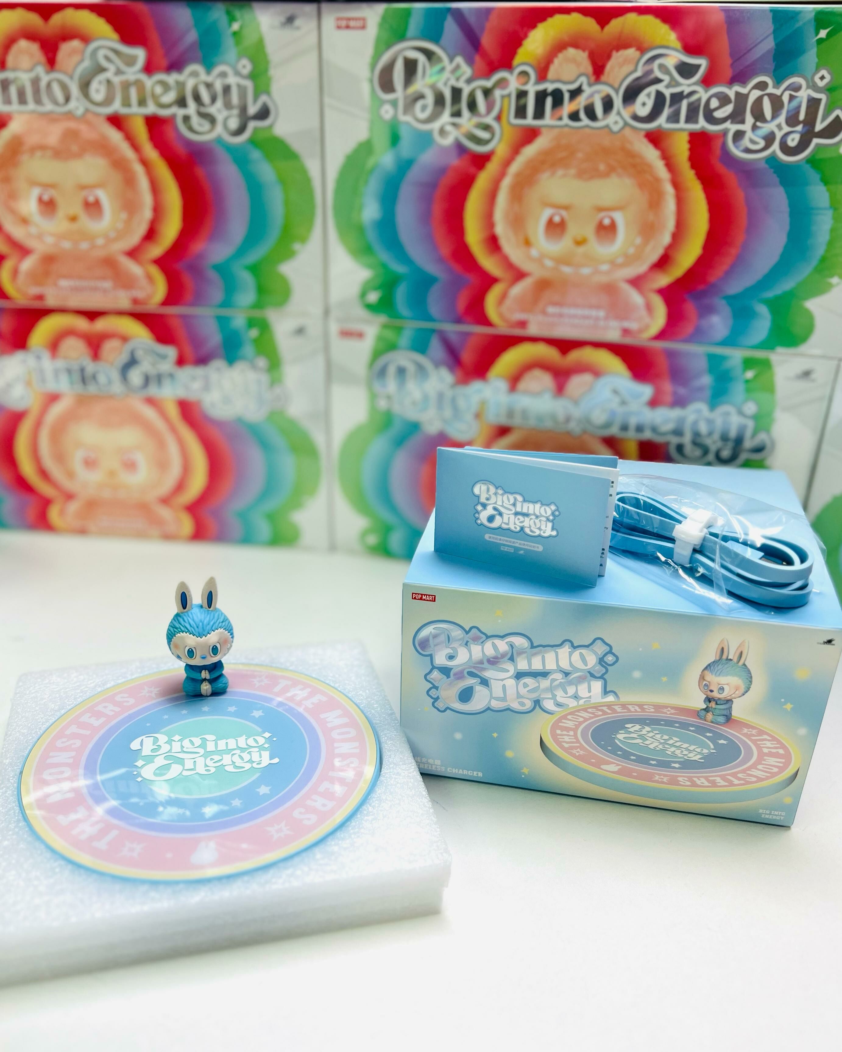 Labubu The Monster - Big into Energy Series -Wireless Charger ( POPMART )