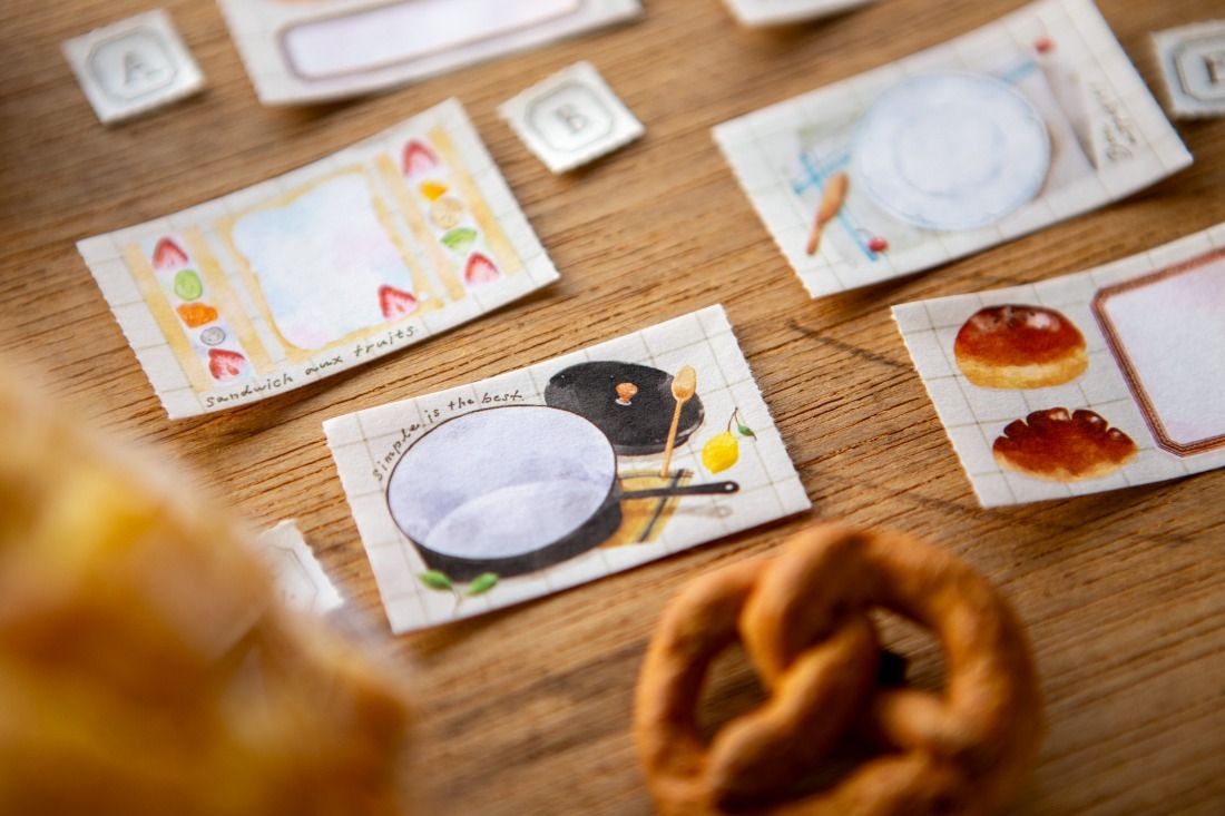 Ours - Sweet Hours Sticker Memo Roll