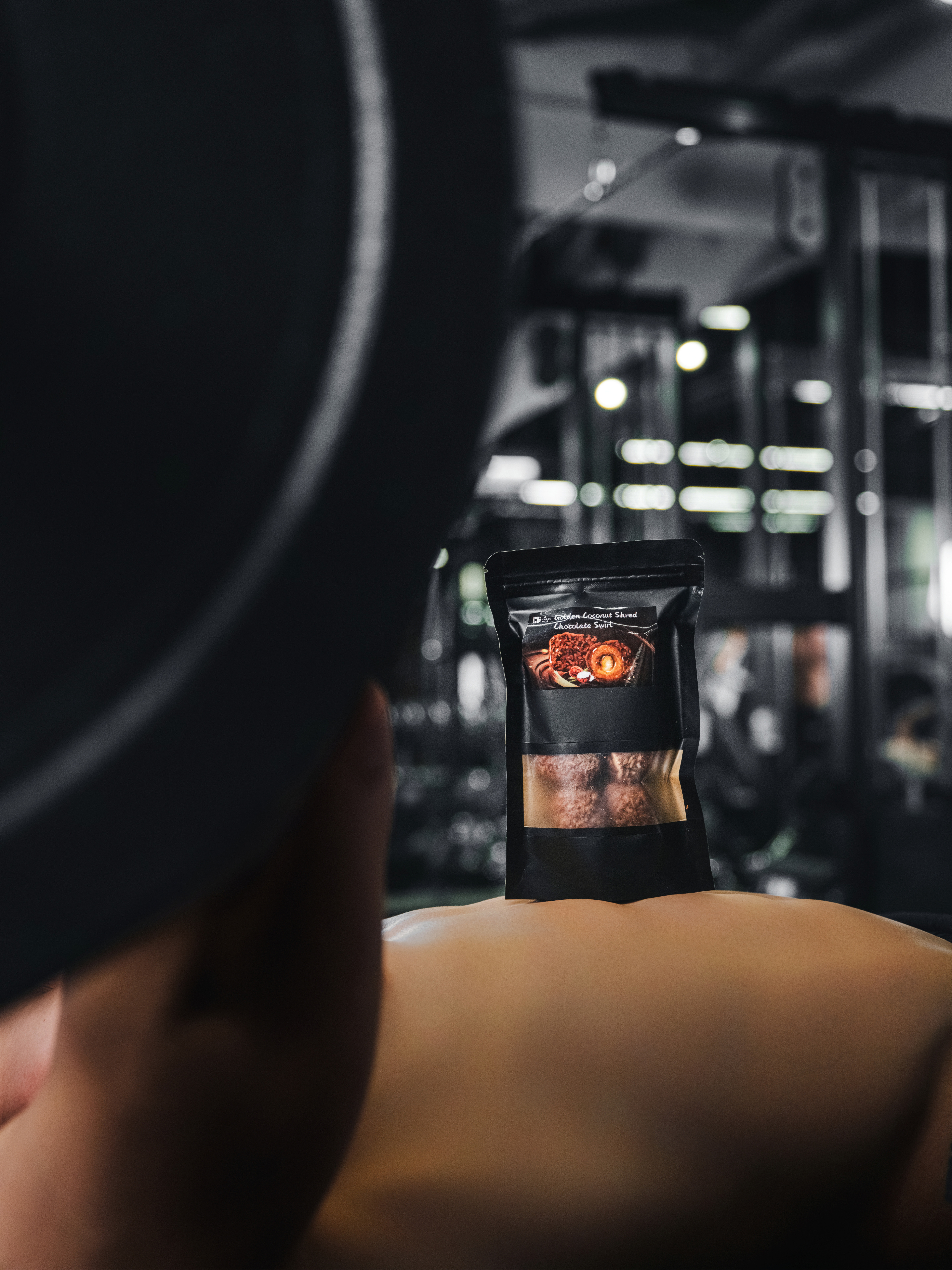 Golden coconut shred chocolate swirl (100g)