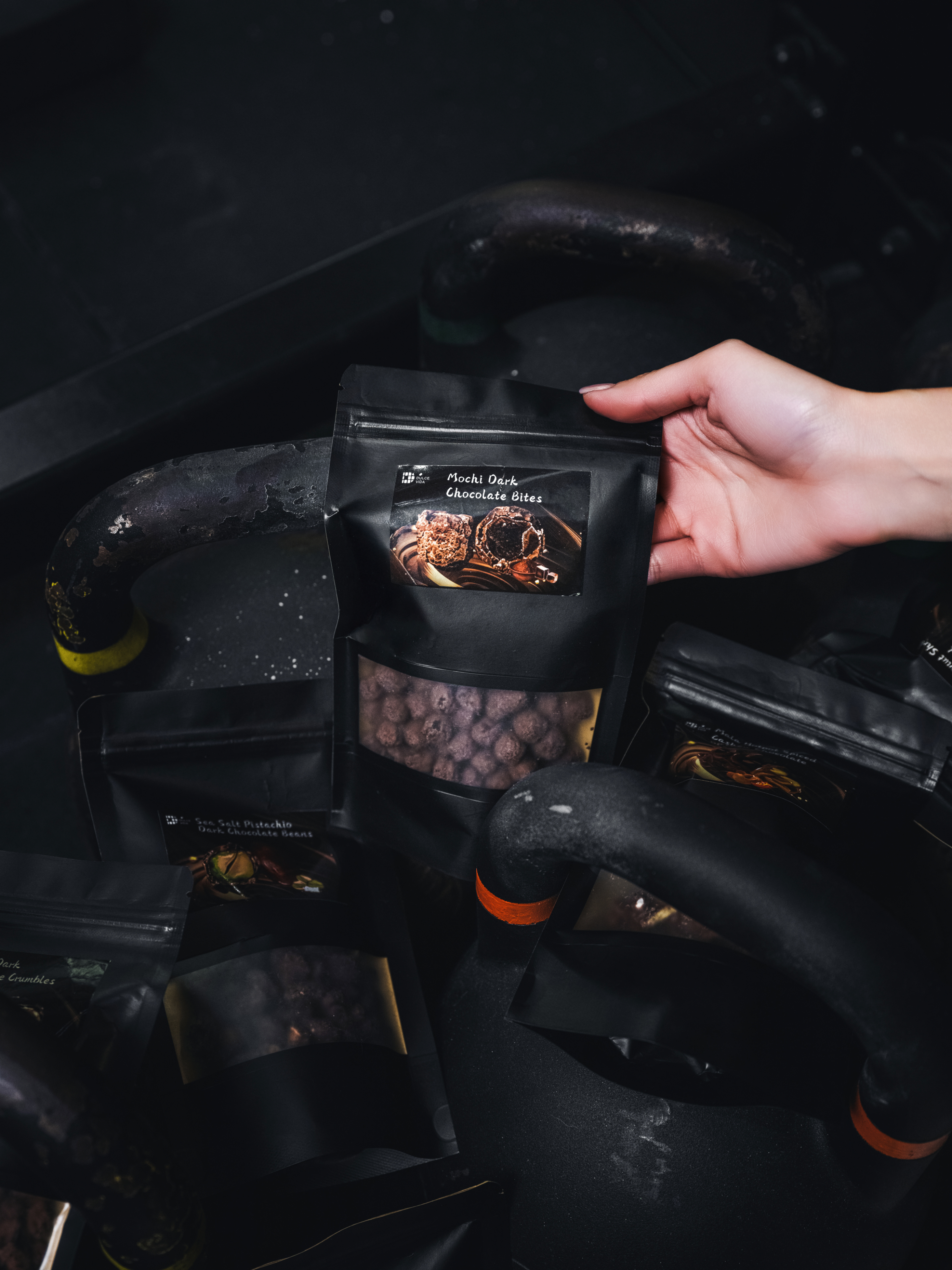 Mochi Dark Chocolate Bites (100g)