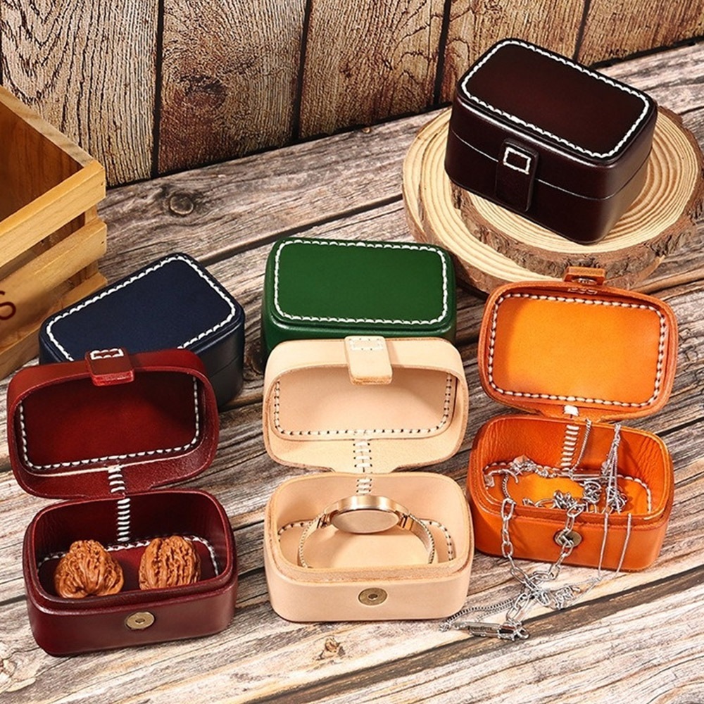 包包 男生包包 禮物 飾品 戒指 項鍊 收納盒 多功能 磁吸收納盒 珠寶盒 首飾盒 真皮包包 皮革 鑰匙包 復古 148