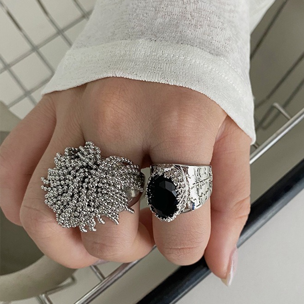 流蘇戒指 流蘇煙花 食指戒指 甜酷誇張 個性戒指 戒指 指環 男女通用 鋯石戒指 閨密戒指 黑色鋯石字母008