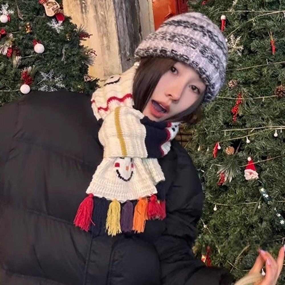 圍巾 圍脖 編織圍巾 毛線圍巾 針織圍巾 韓國圍巾 保暖圍巾 厚圍巾 流蘇圍巾 細圍巾 交換禮物 白色圍巾 禮物 025